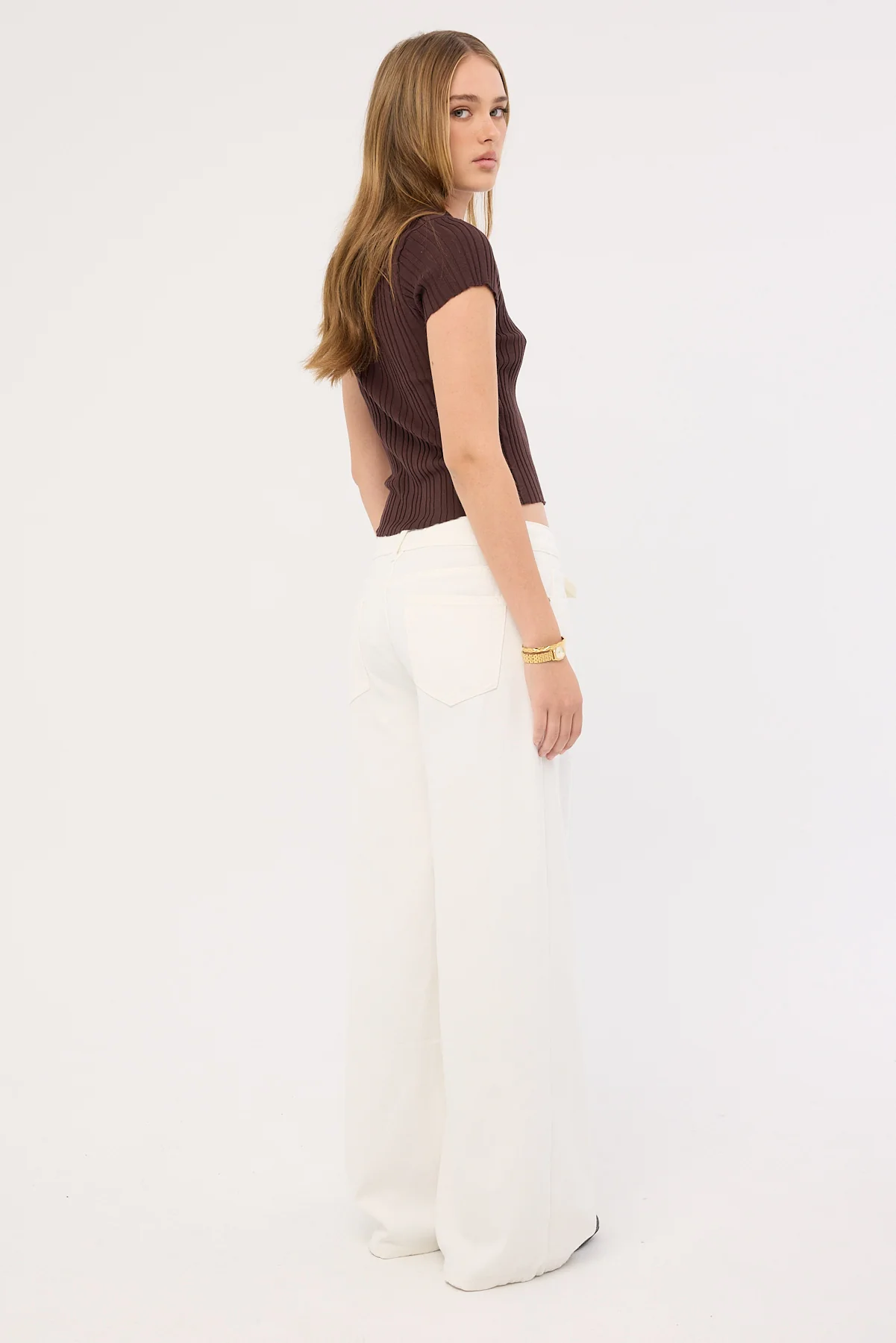 Lioness Muse Jean Porcelain - Image 5