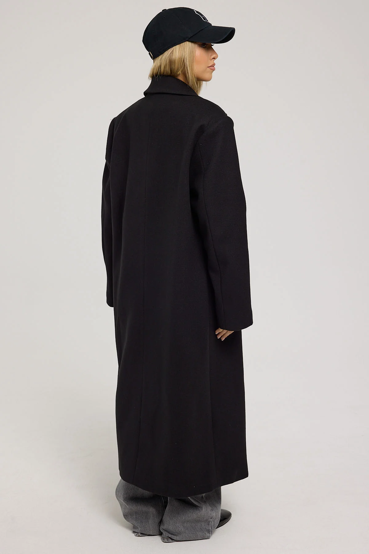 Lioness Olsen Coat Onyx - Image 3