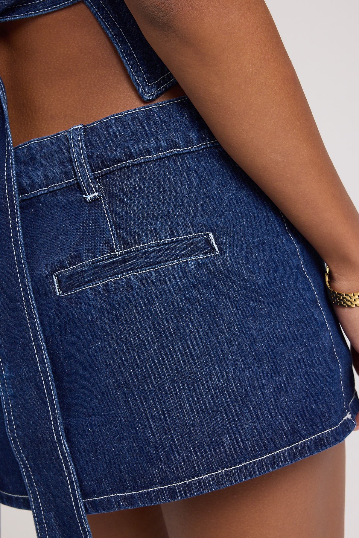 Lioness Rhode Mini Skort Blue Denim - Image 5