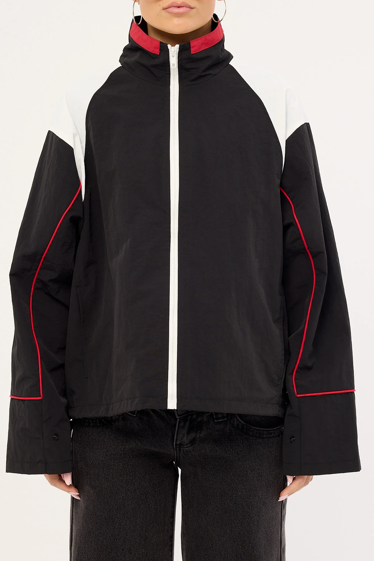 Lioness Shoreline Windbreaker Noir - Image 8