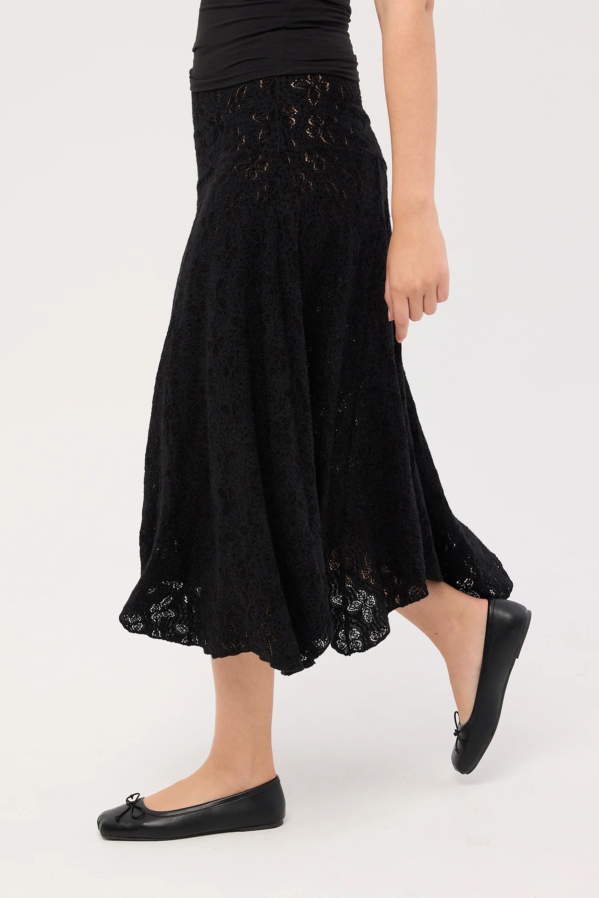 Lioness Tidal Midi Skirt Ink - Image 3