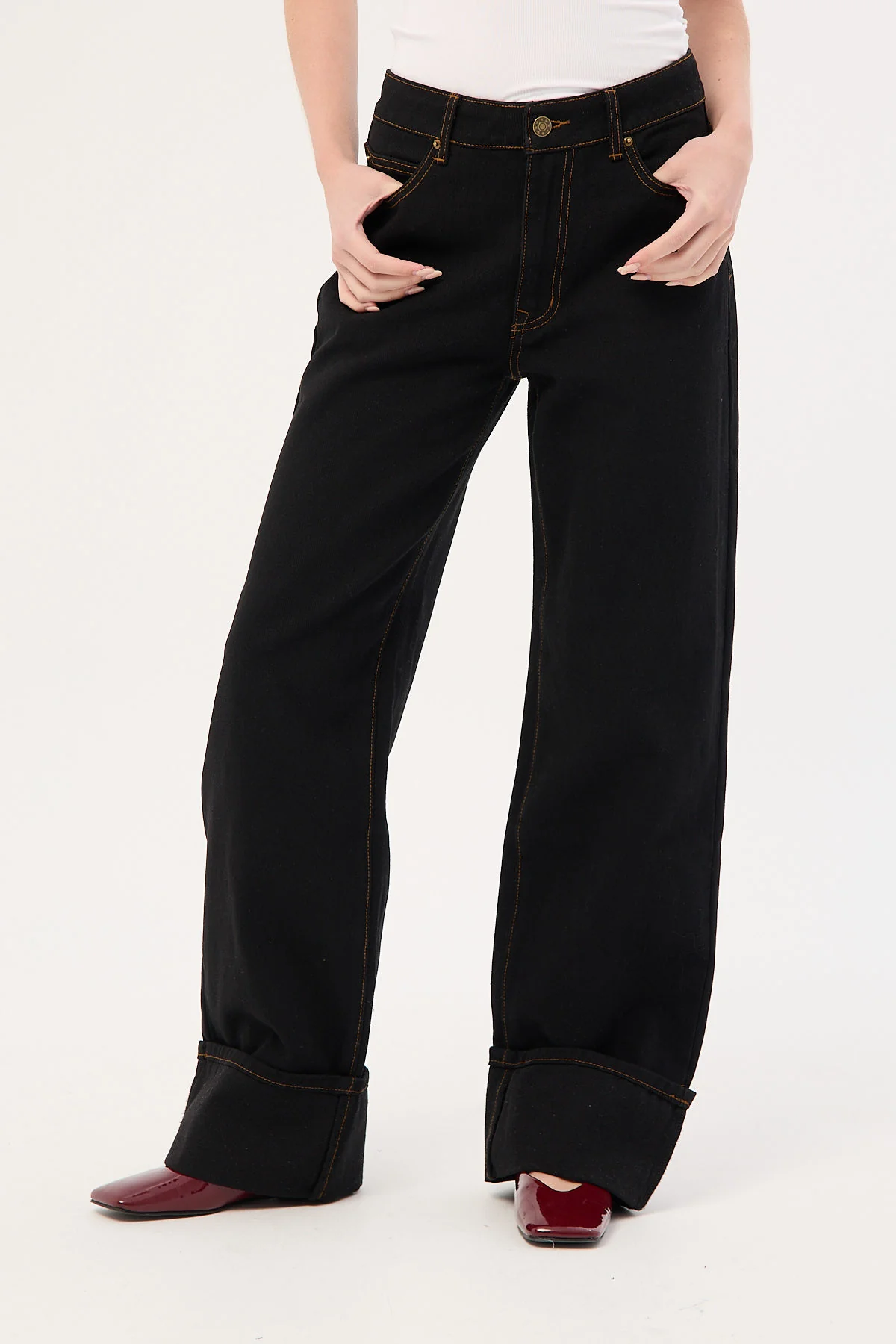 Lioness Top Model Jean Cuffed Onyx - Image 3