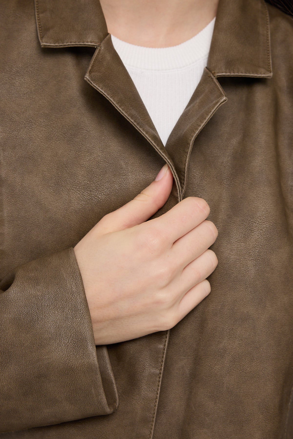 Luck & Trouble Baylor Textured PU Blazer Washed Brown - Image 5