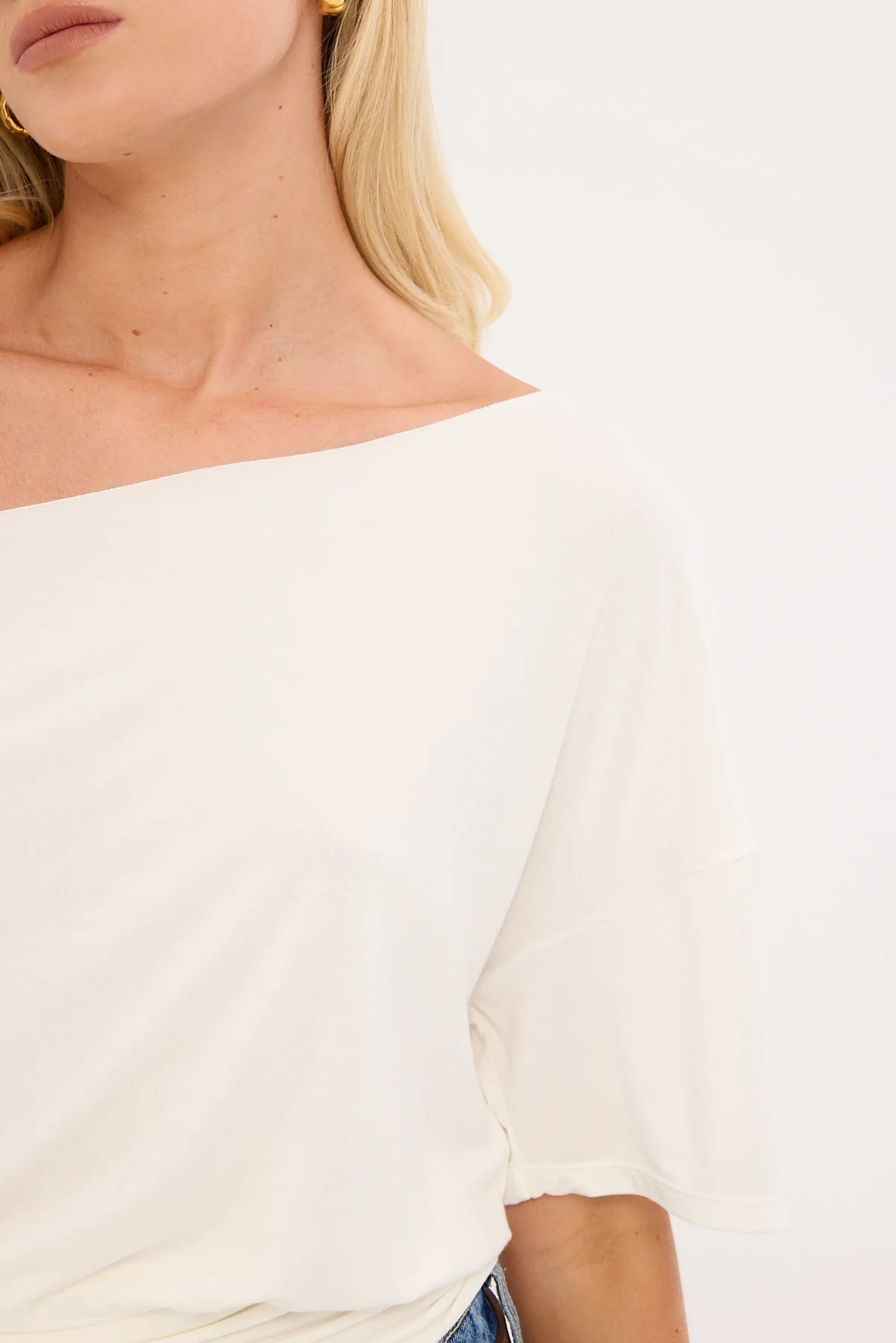 Luck & Trouble Emery Off Shoulder T-shirt White - Image 3