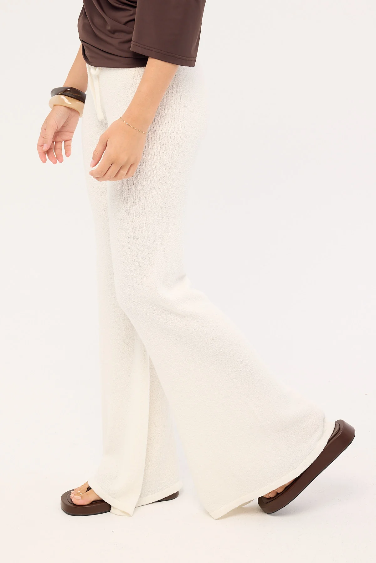 Luck & Trouble Julietta Knit Low Rise Pant White - Image 4