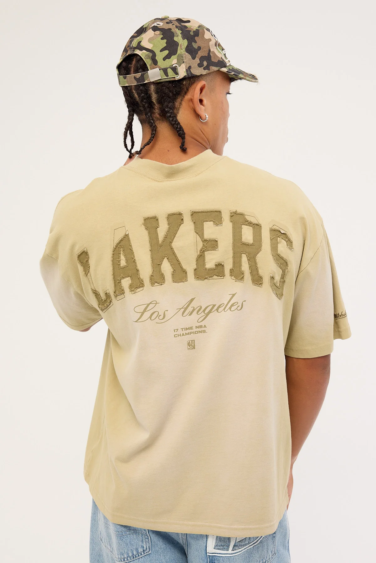 Mitchell & Ness Big Oversized Logo Tee - LA Lakers Gravel Stone