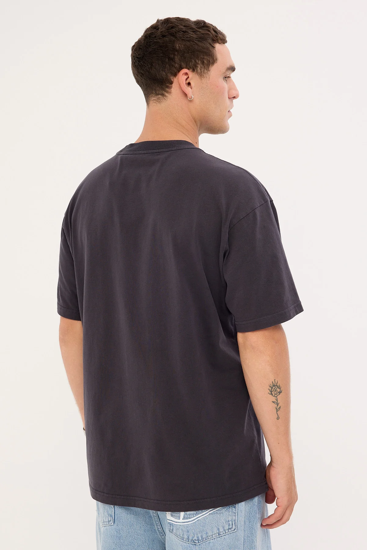 Mitchell & Ness Norris Driver Tee Washed Black - Image 6