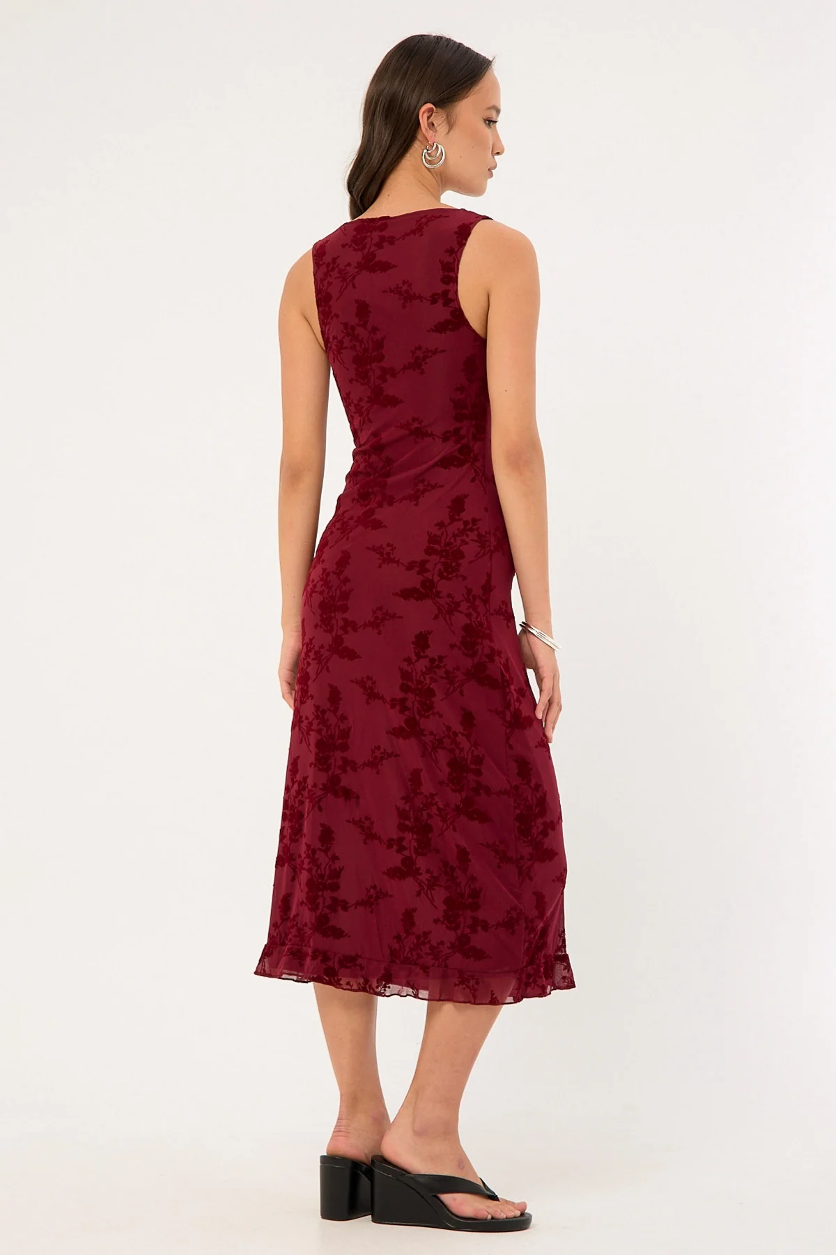 Motel Gabriela Midi Dress Botanical Flower Maroon - Image 3