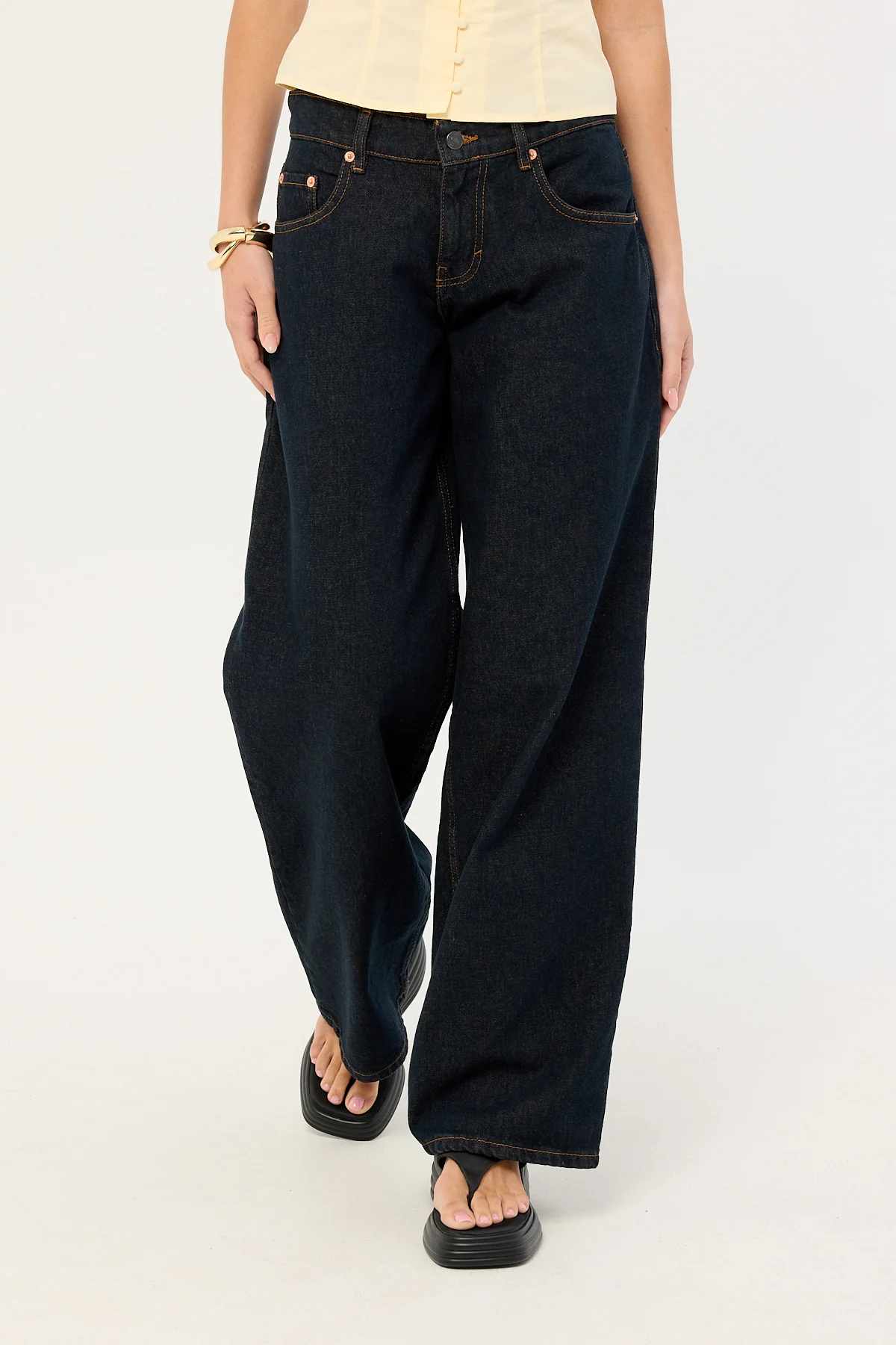 Motel Roomy Extra Wide Low Rise Jean Indigo - Image 2