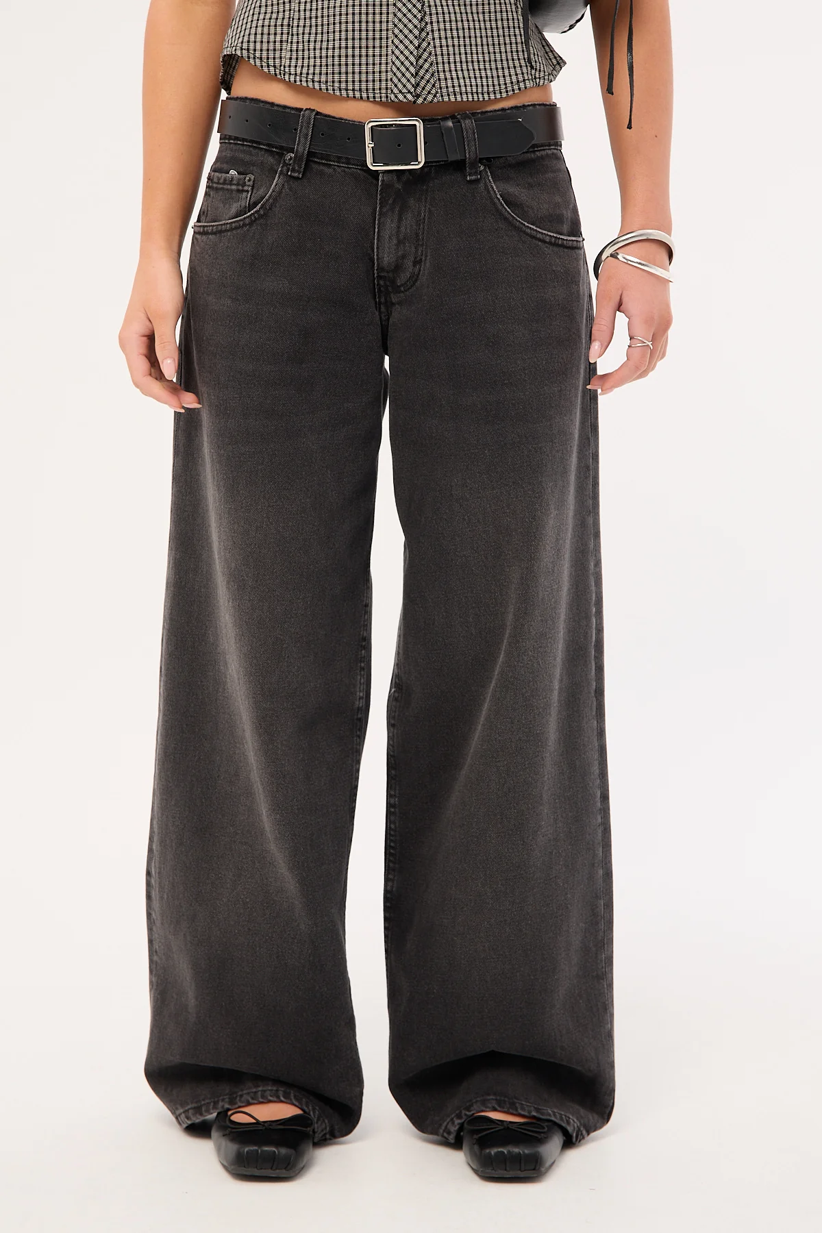Motel Roomy Low Rise Jean Washed Black Grey - Image 3