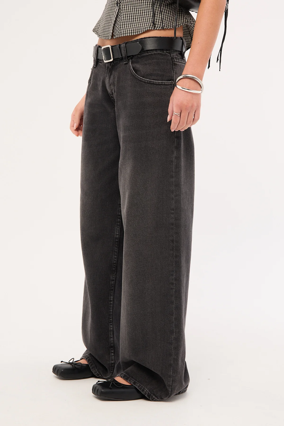 Motel Roomy Low Rise Jean Washed Black Grey - Image 6