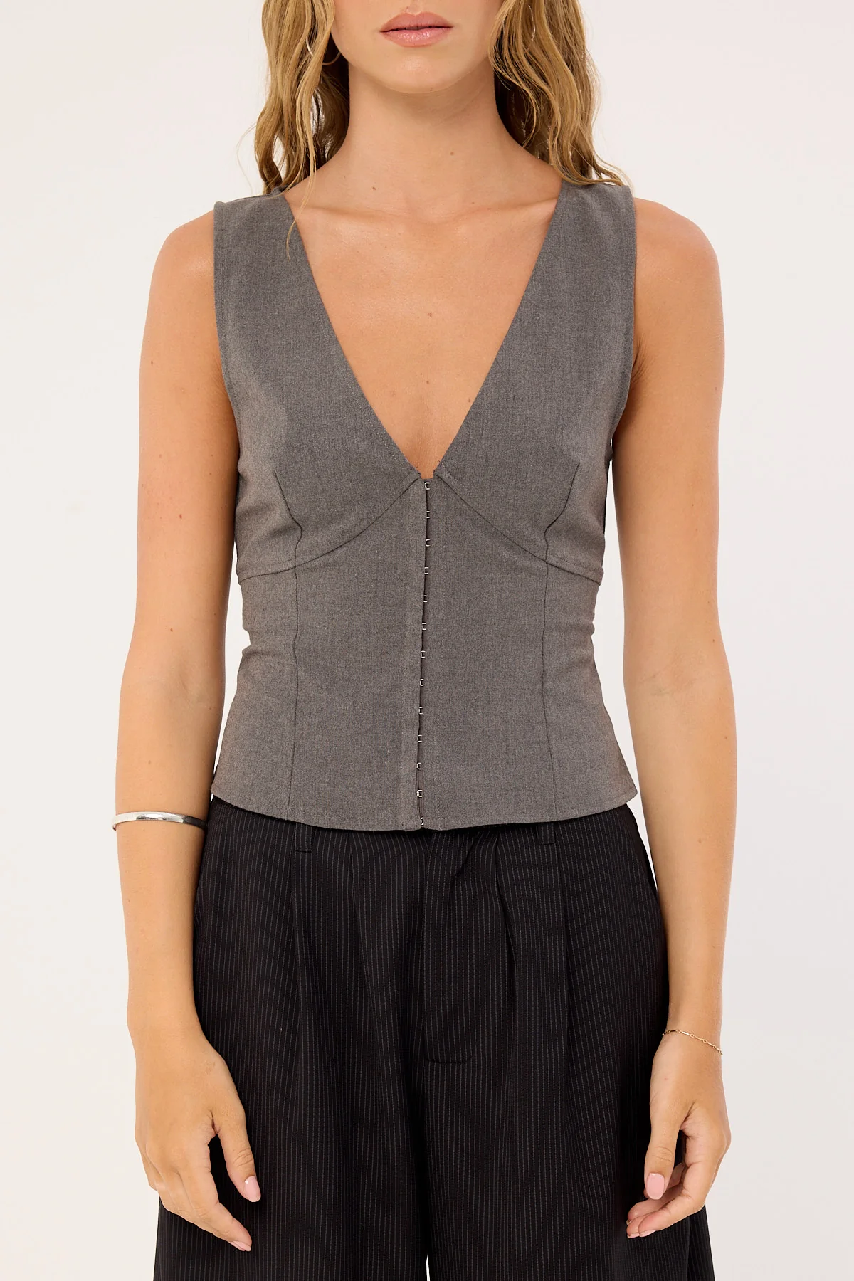 Motel Salpa Top Tailoring Charcoal - Image 7