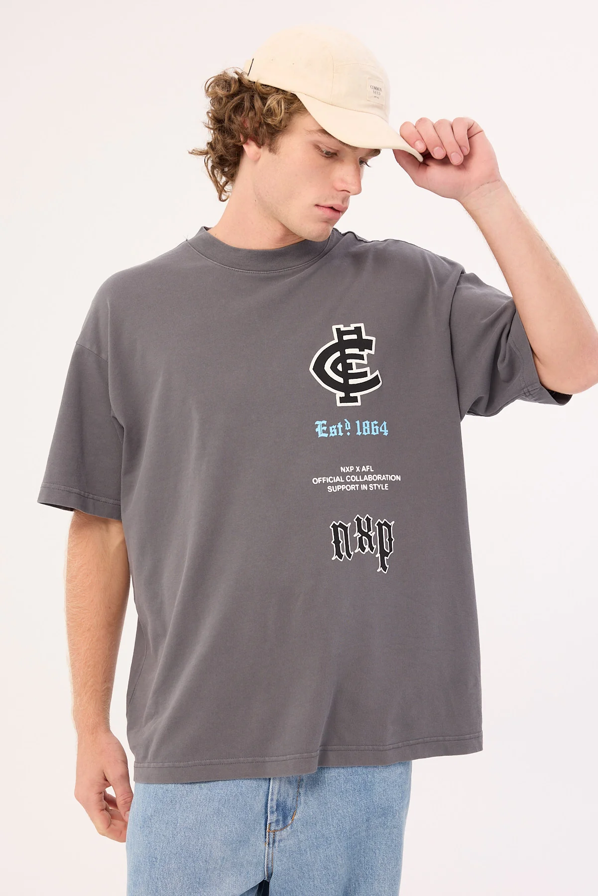 Nena & Pasadena Carlton Stack Tee Pigment Charcoal - Image 2