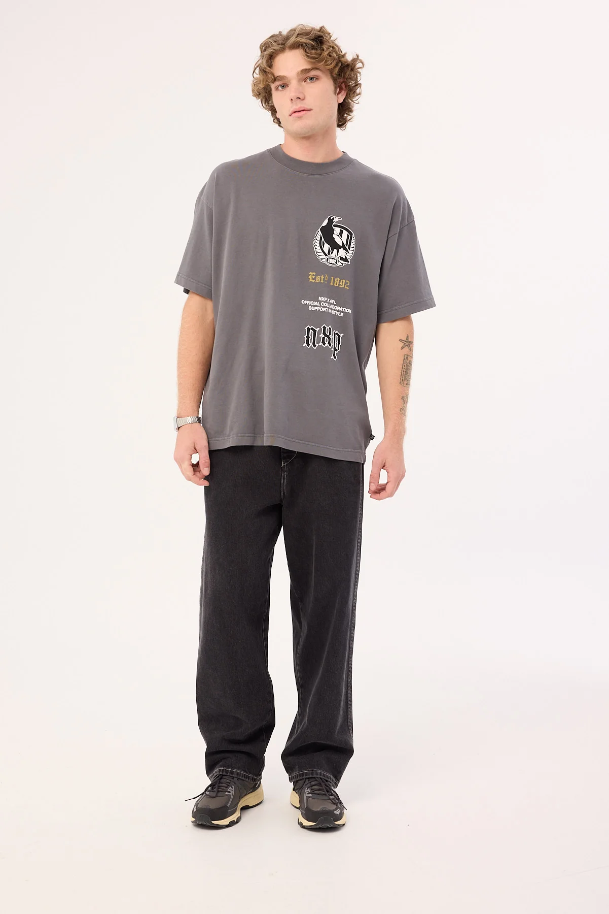 Nena & Pasadena Collingwood Stack Tee Pigment Charcoal - Image 3