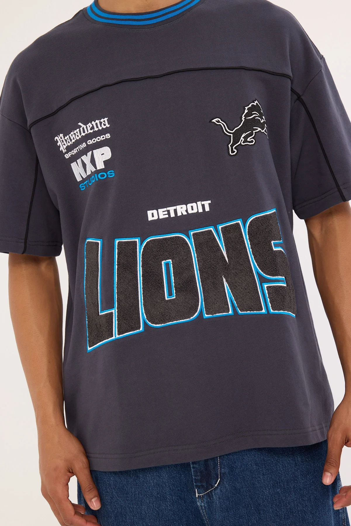 Nena & Pasadena D-Lions Zone Tee Dark Steel Gray - Image 4