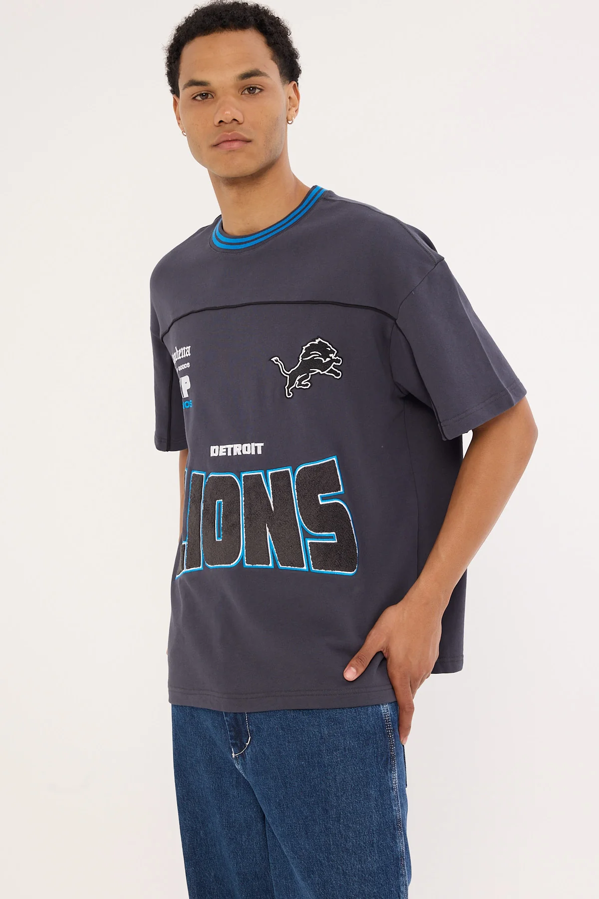 Nena & Pasadena D-Lions Zone Tee Dark Steel Gray - Image 5