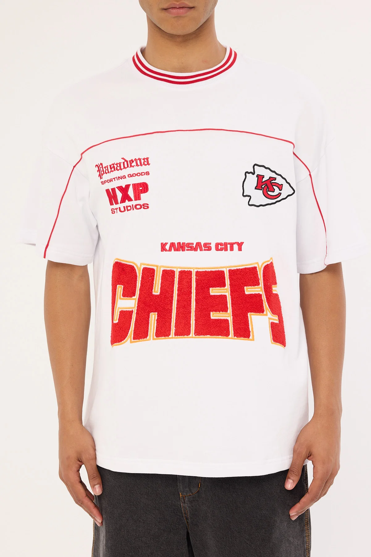 Nena & Pasadena KC-Chiefs Zone Tee White - Image 6