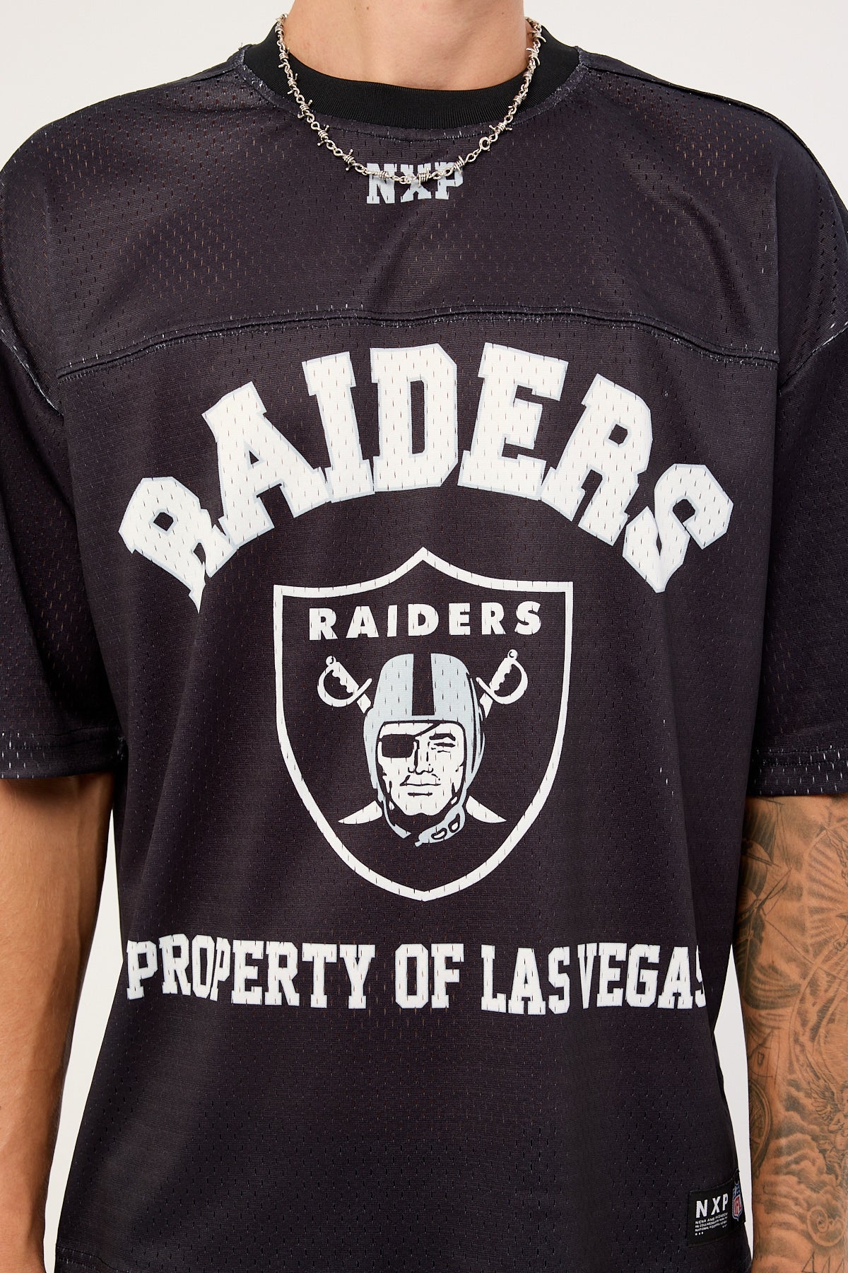 Nena & Pasadena LV-Raiders Property Tee Jet Black - Image 5
