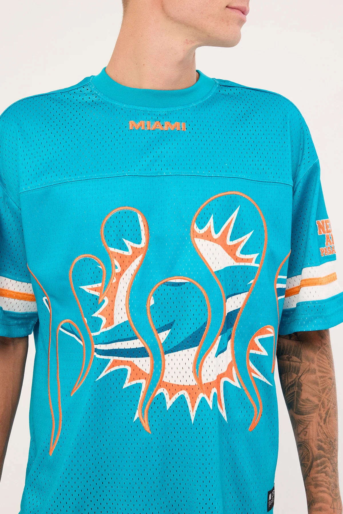 Nena & Pasadena M-Dolphins Flame Tee Aqua - Image 4