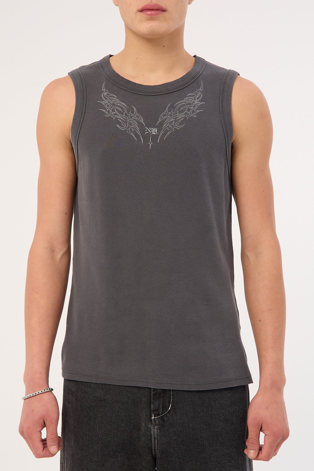 Neovision Aethera Bound Singlet Tank Washed Black - Image 7