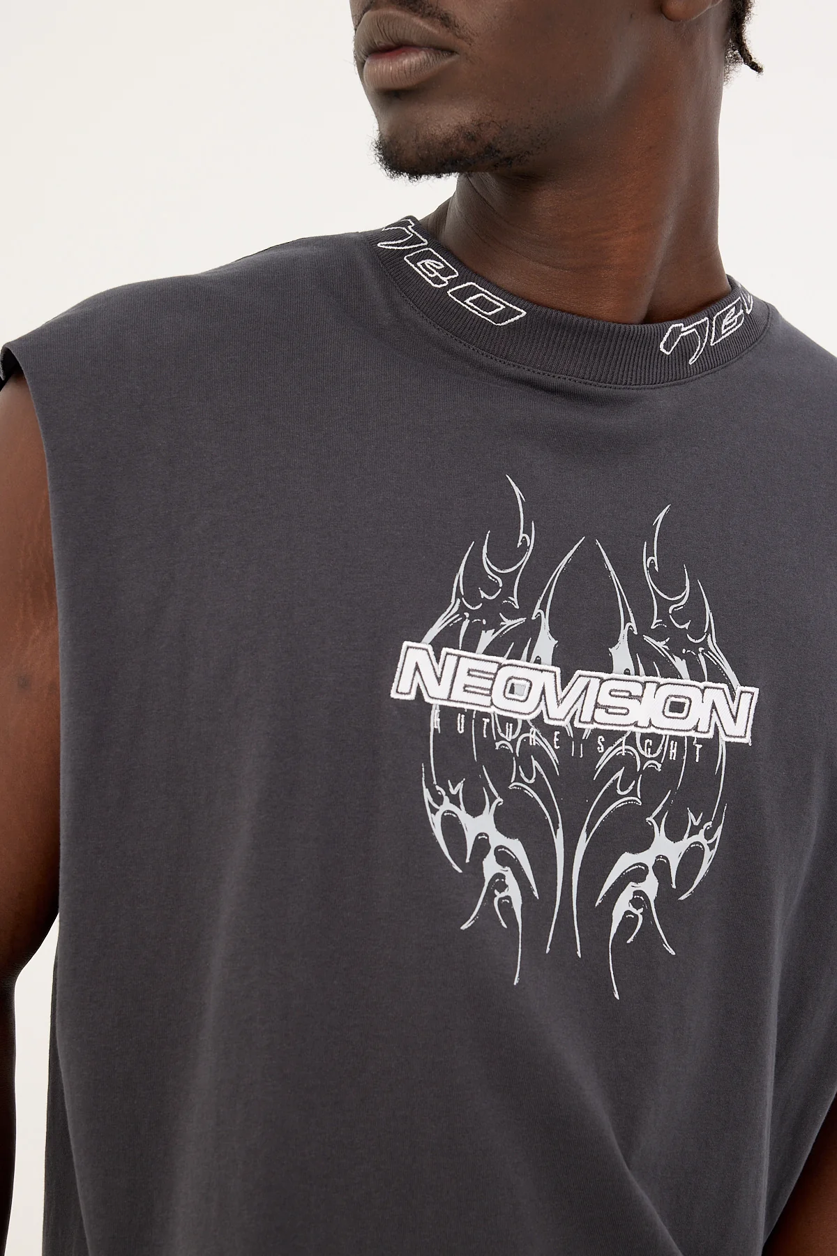 Neovision Arkos Cropped Muscle Tank Asphalt - Image 8