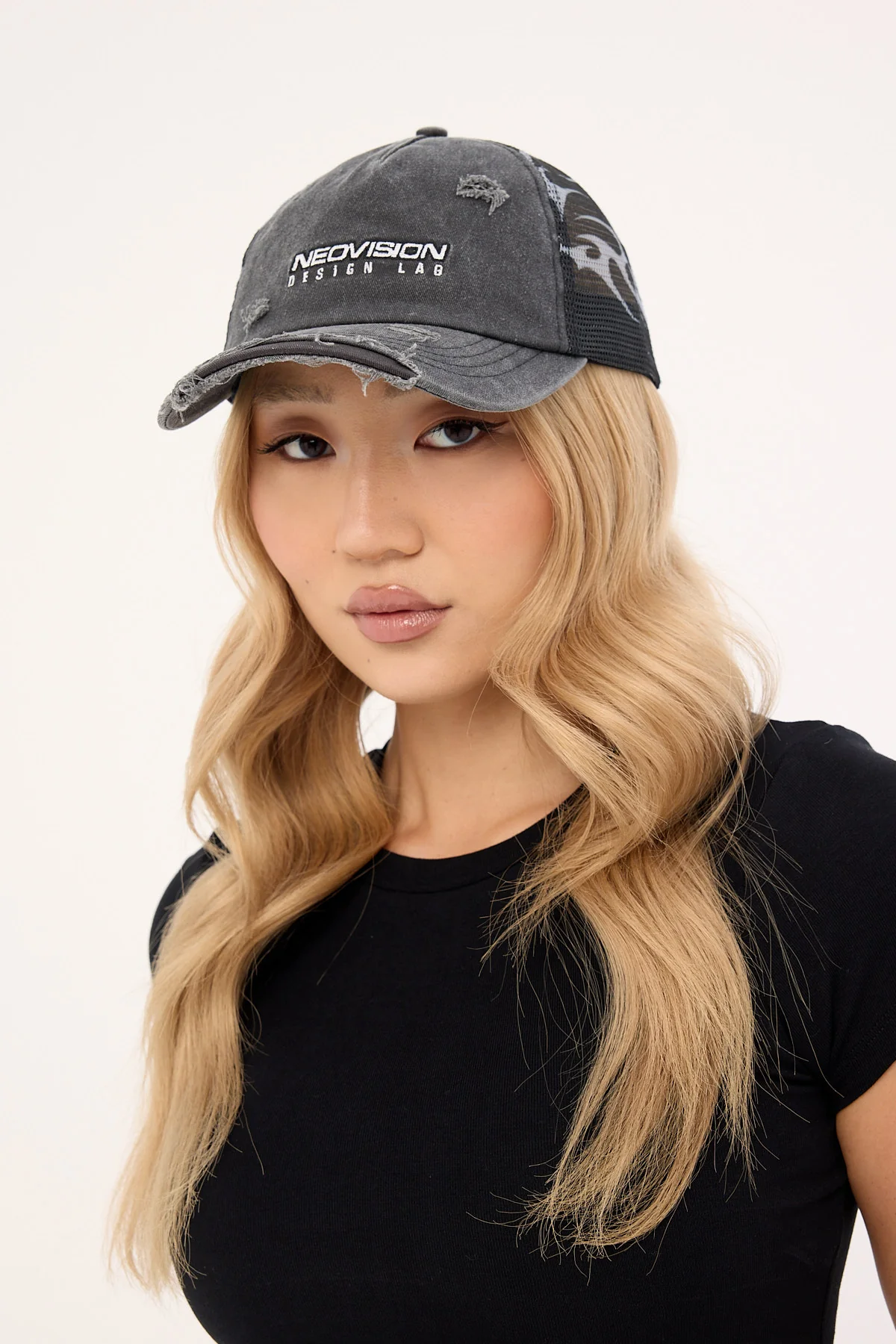 Neovision Arkos Distressed Trucker Cap Washed Black - Image 5