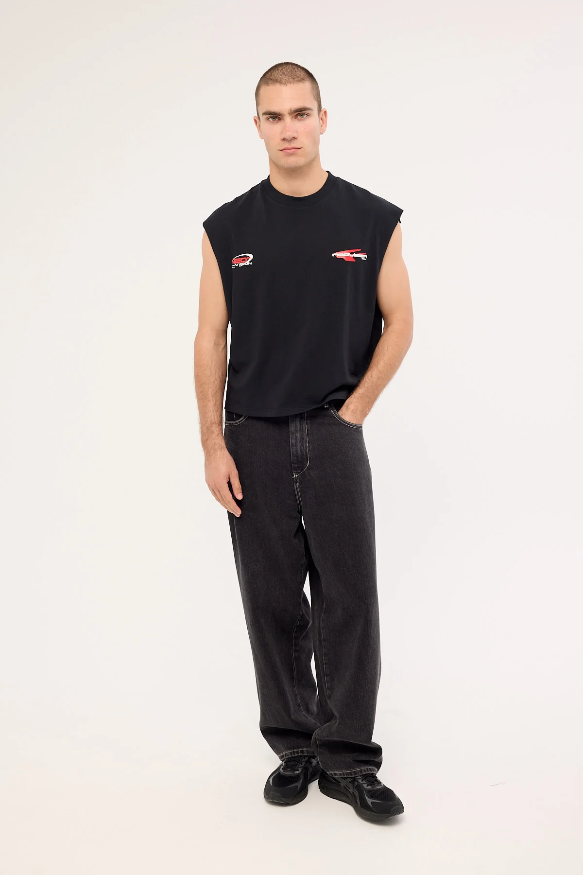 Neovision Chassis Cropped Muscle Tank Black - Image 3