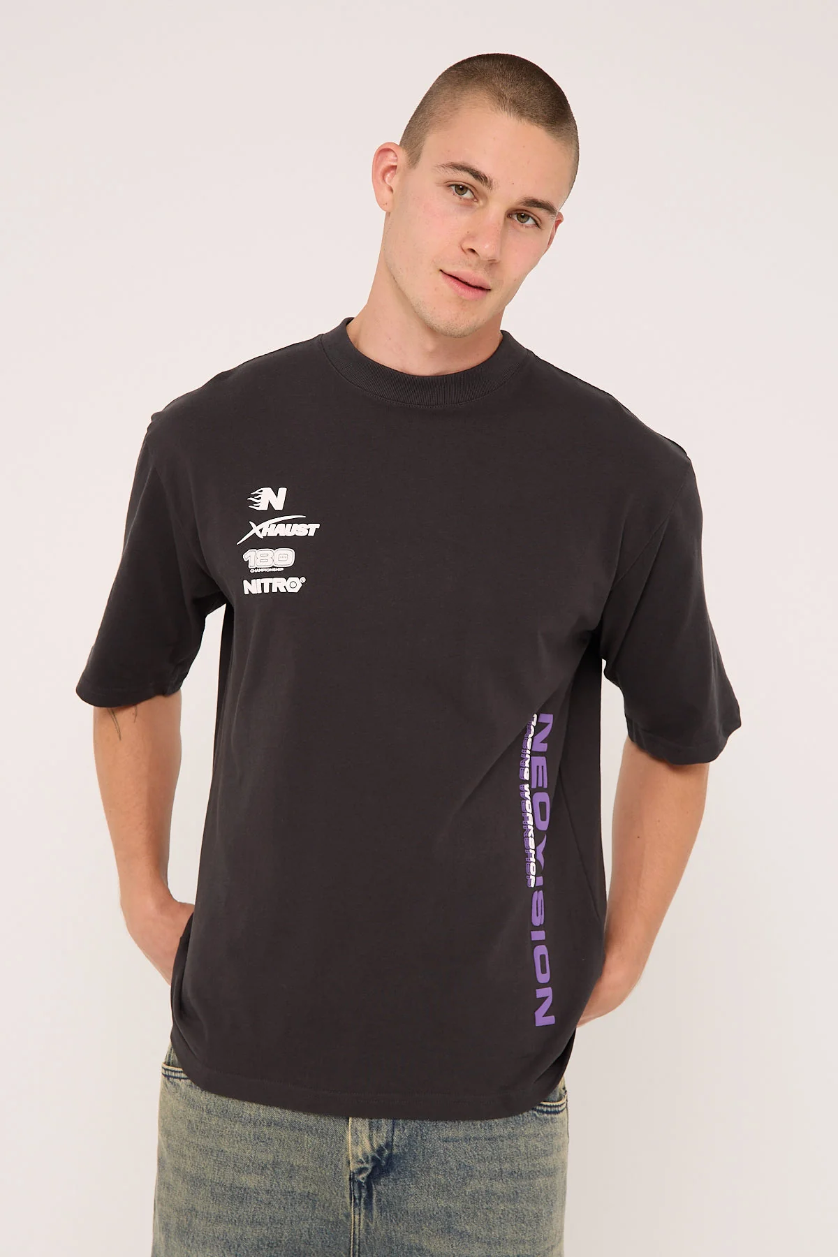 Neovision Chrome Street Super Heavy Tee Night Black - Image 4