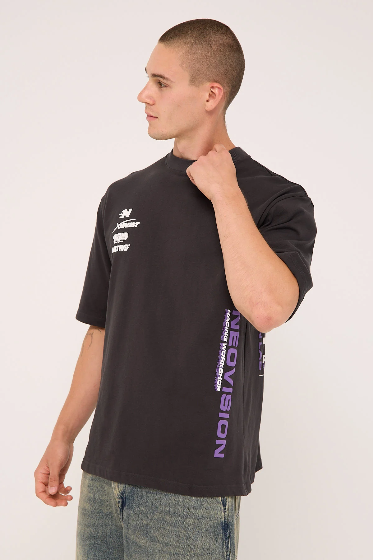Neovision Chrome Street Super Heavy Tee Night Black - Image 5