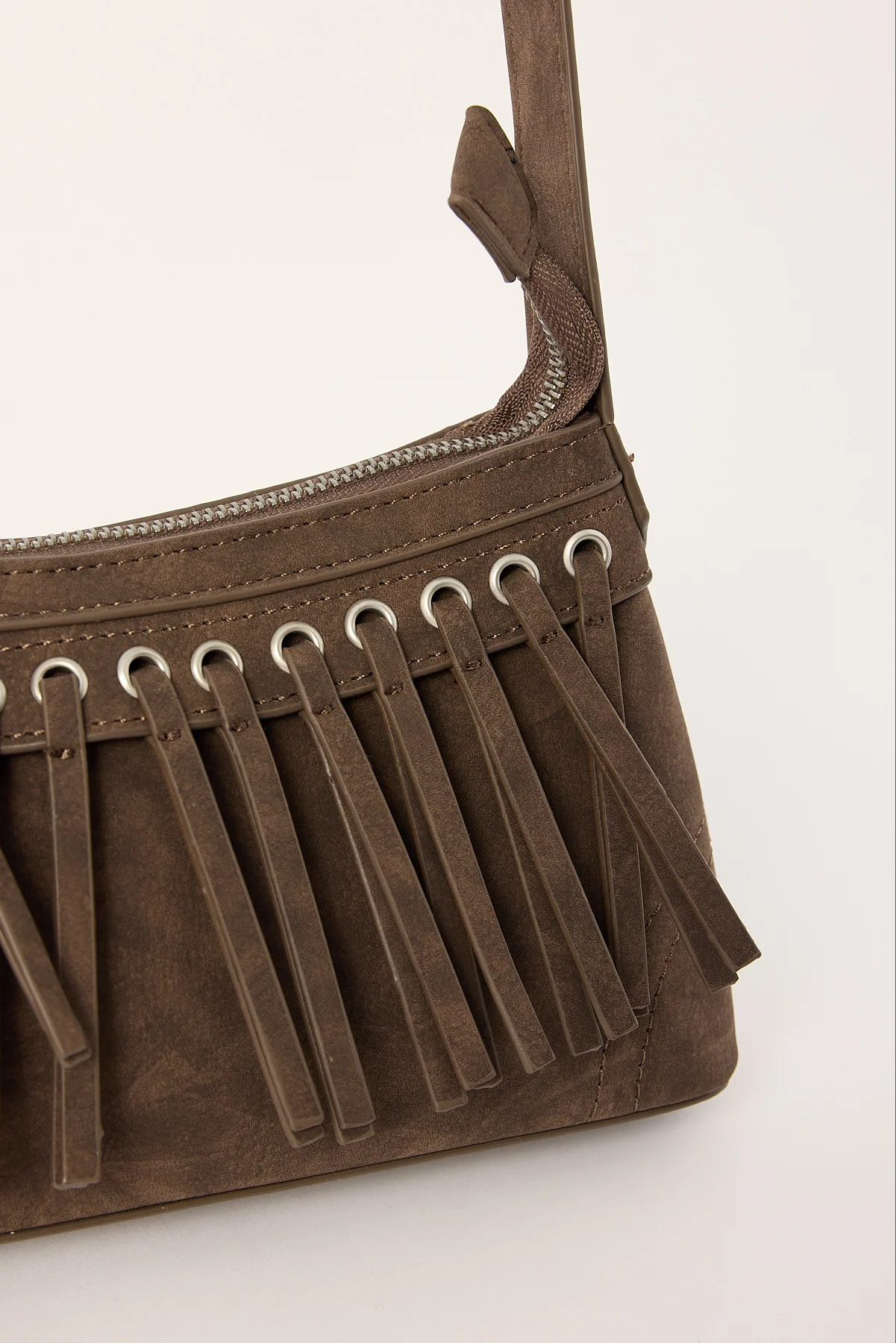 Neovision Cinder Fringe Shoulder Bag Brown - Image 2