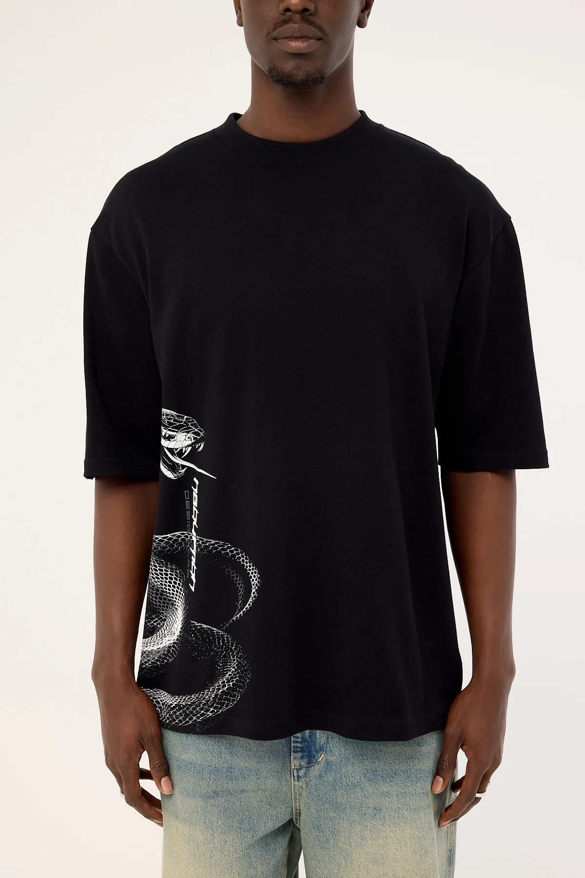 Neovision Coil Street Super Heavy Tee Black - Image 10