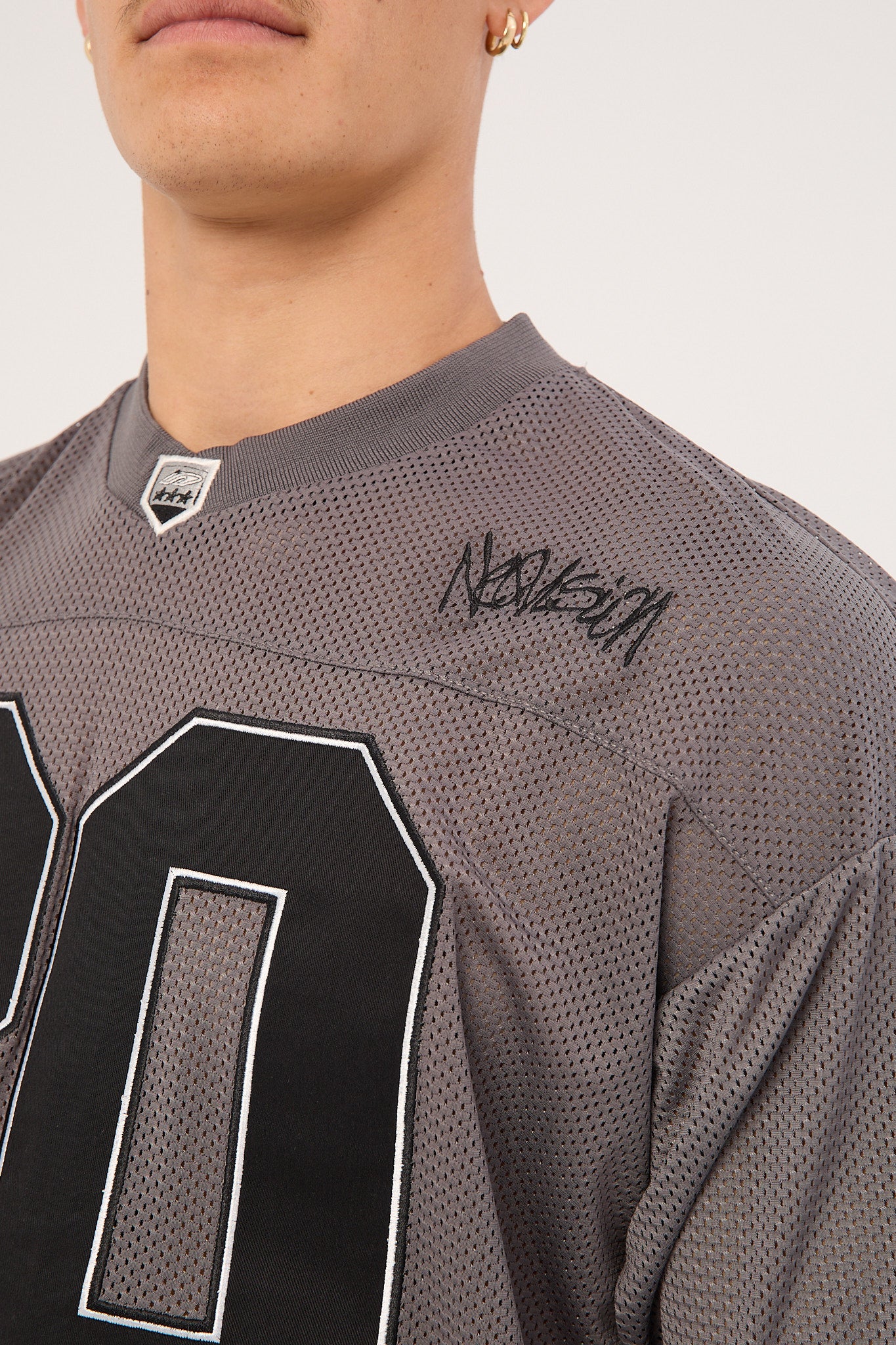 Neovision Crucial V Neck Jersey Charcoal - Image 10