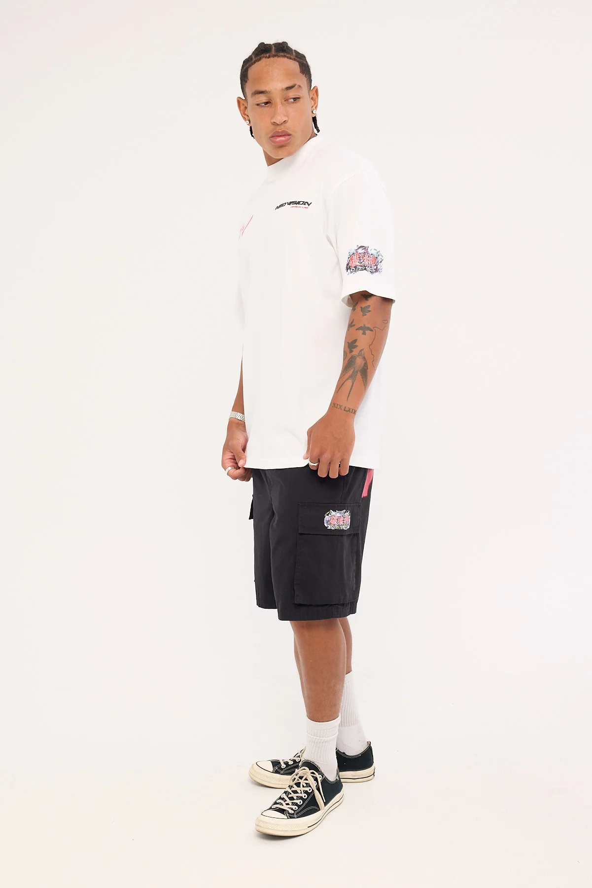 Neovision Devil Jin Graffiti Cargo Shorts Black - Image 4
