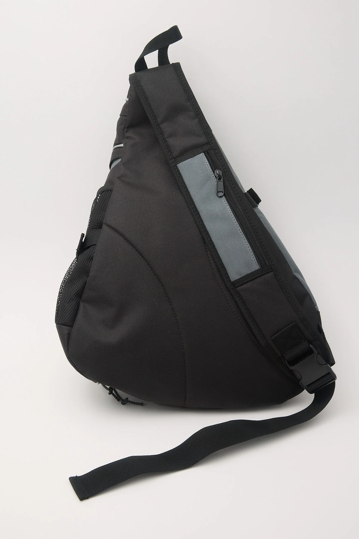 Neovision Dimension Sling Backpack Black - Image 4