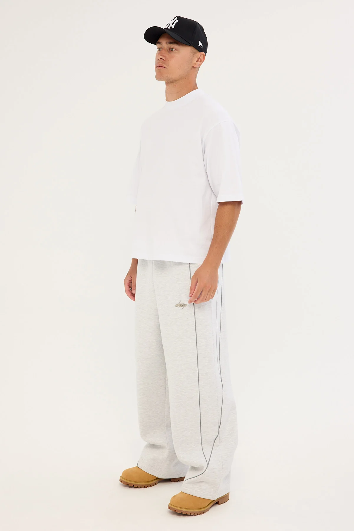 Neovision Drifter Super Baggy Sweatpant Snow Marle - Image 4