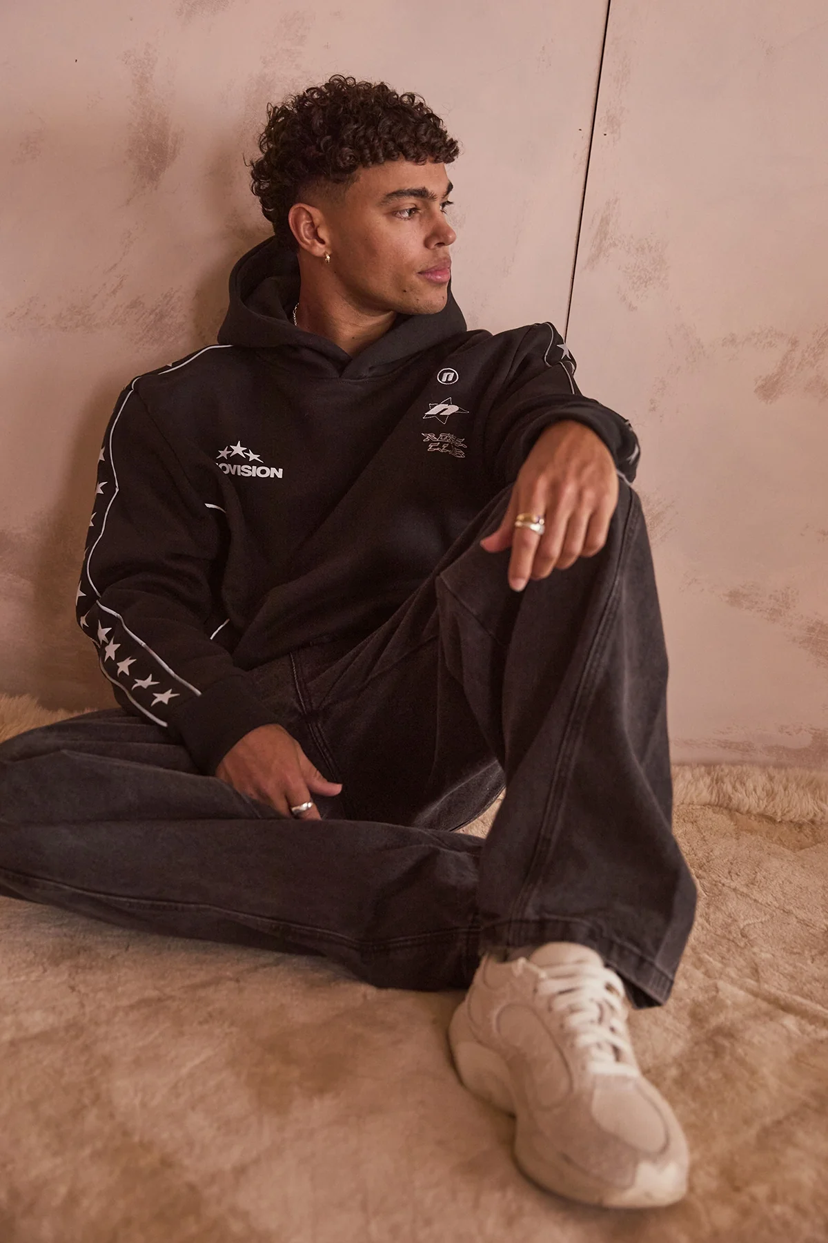 Neovision Empire Relaxed Hoodie Black - Image 6