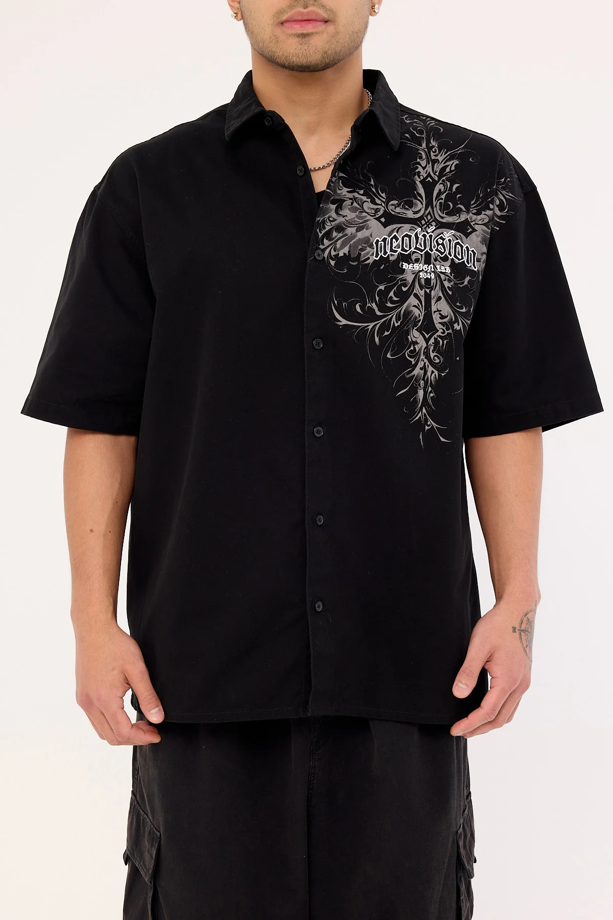 Neovision Fallen Cross Oversize Shirt Black - Image 8