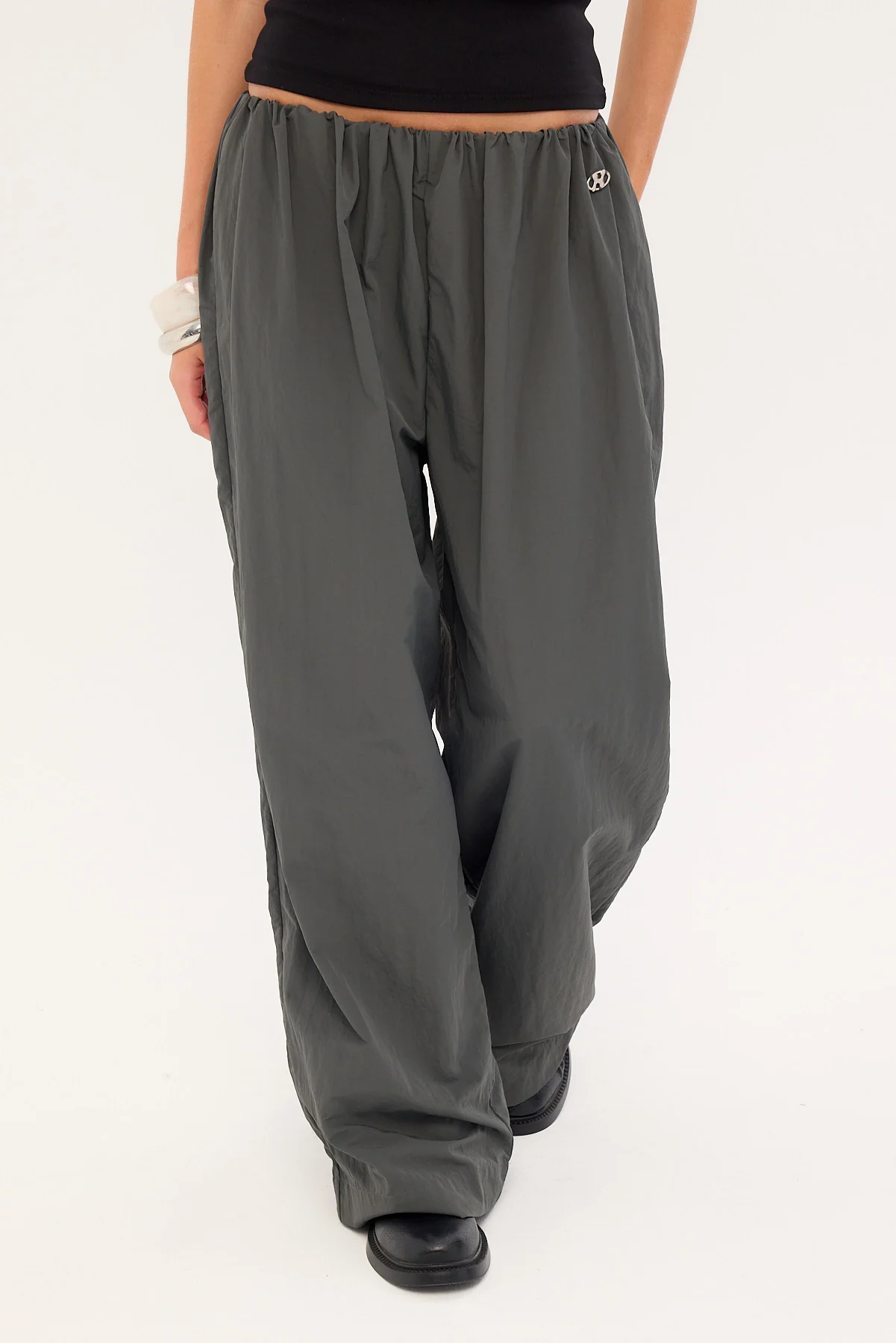 Neovision Gravex Nylon Wide Leg Pant Khaki Green - Image 2