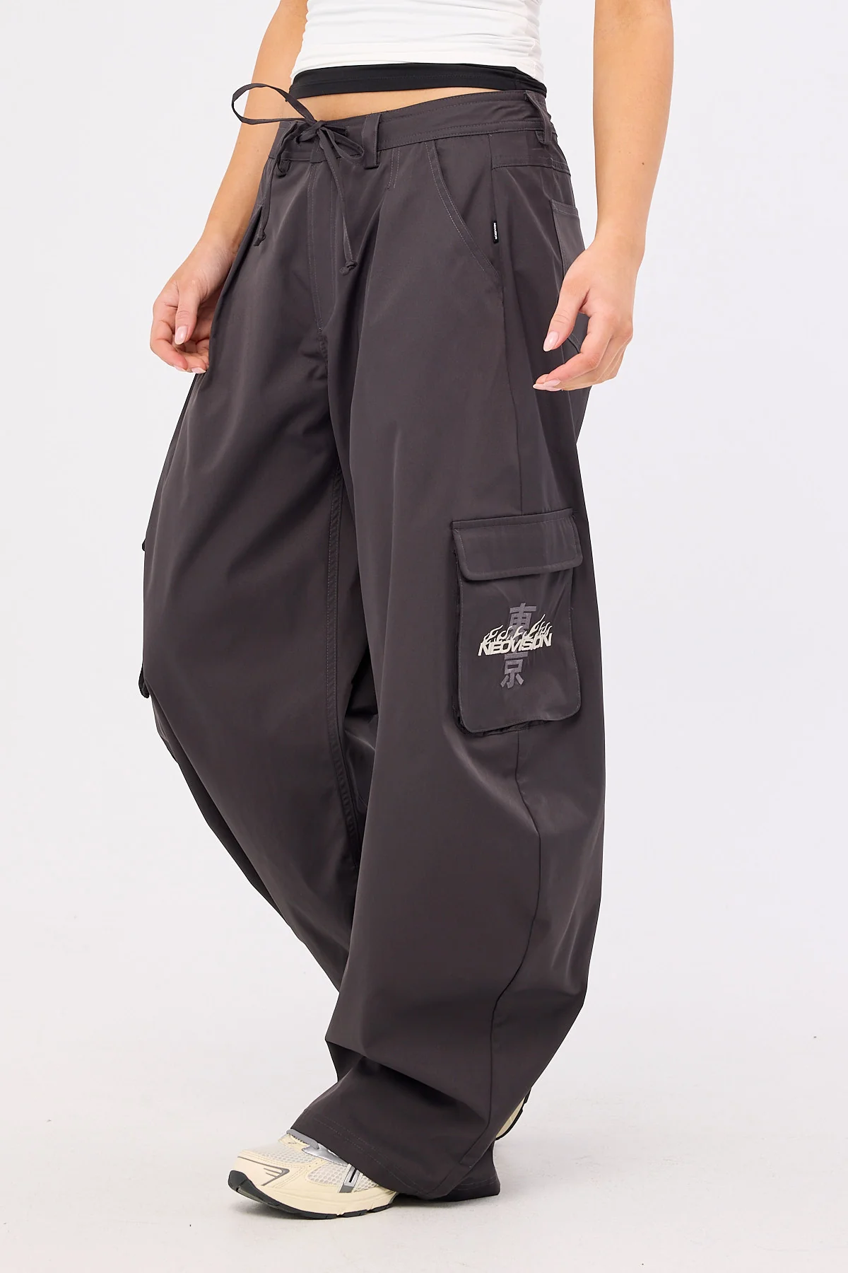 Neovision Inferno Barrel Leg Pant Charcoal - Image 4