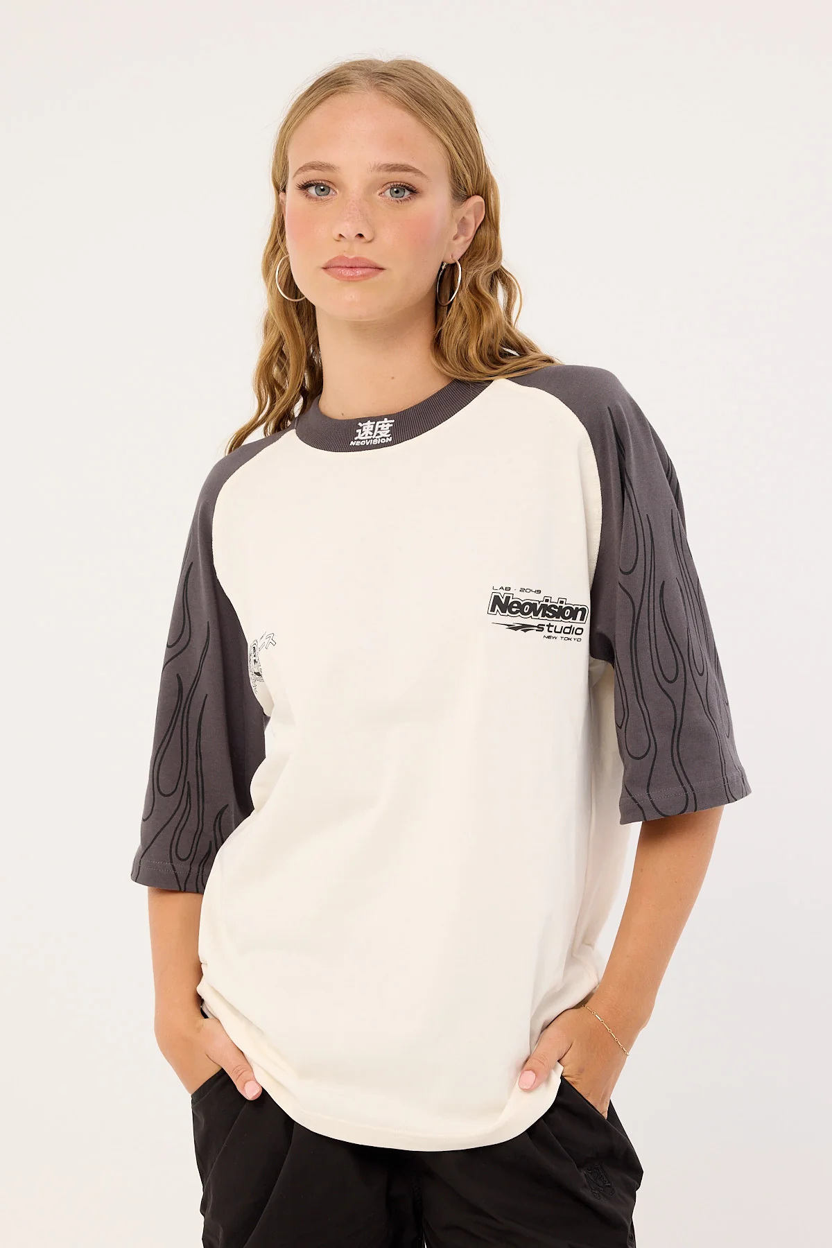 Neovision Inferno Raglan Street Super Heavy Tee Off White - Image 9