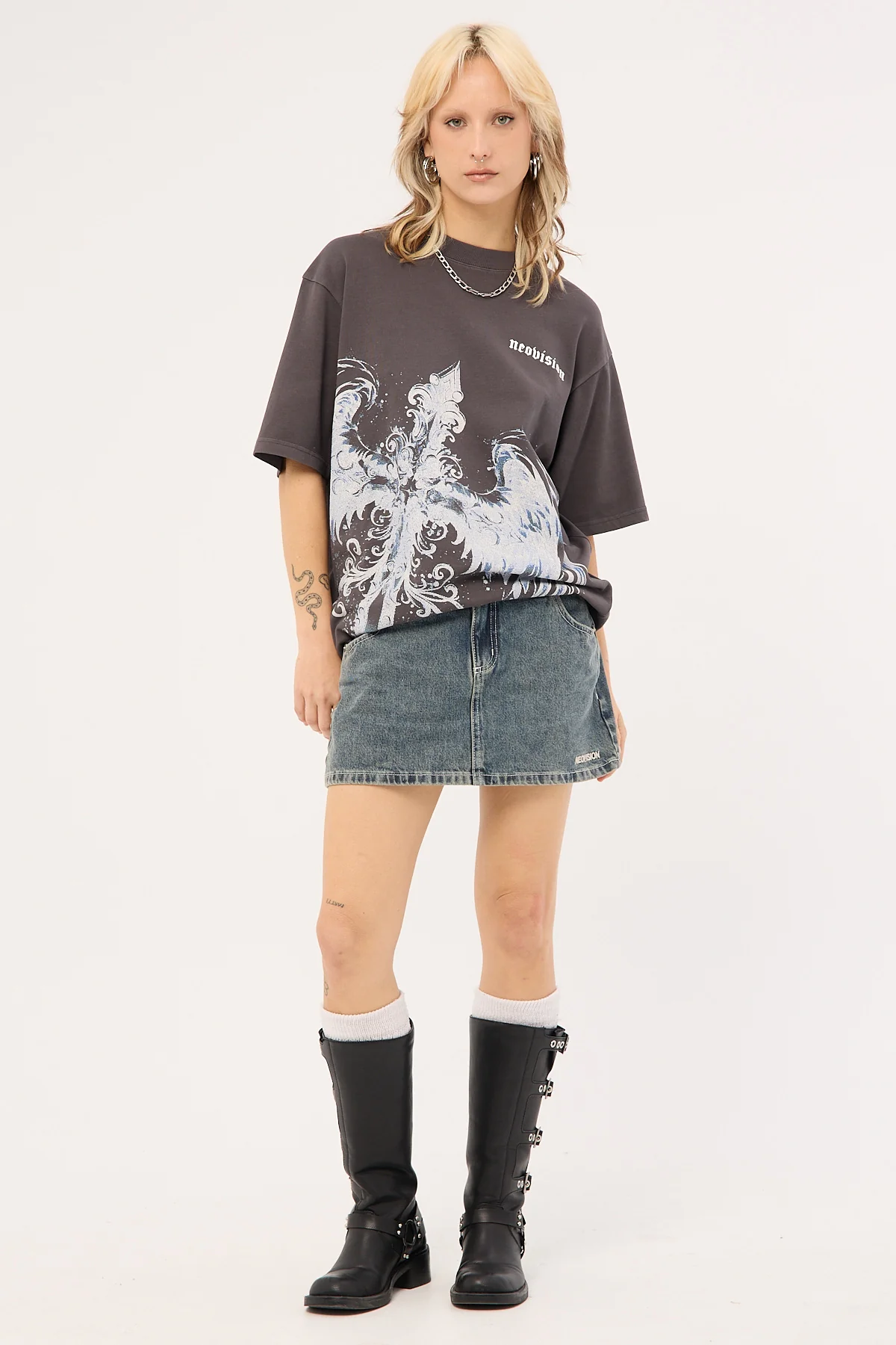 Neovision Insignia Oversized Super Heavy Tee Washed Black - Image 3