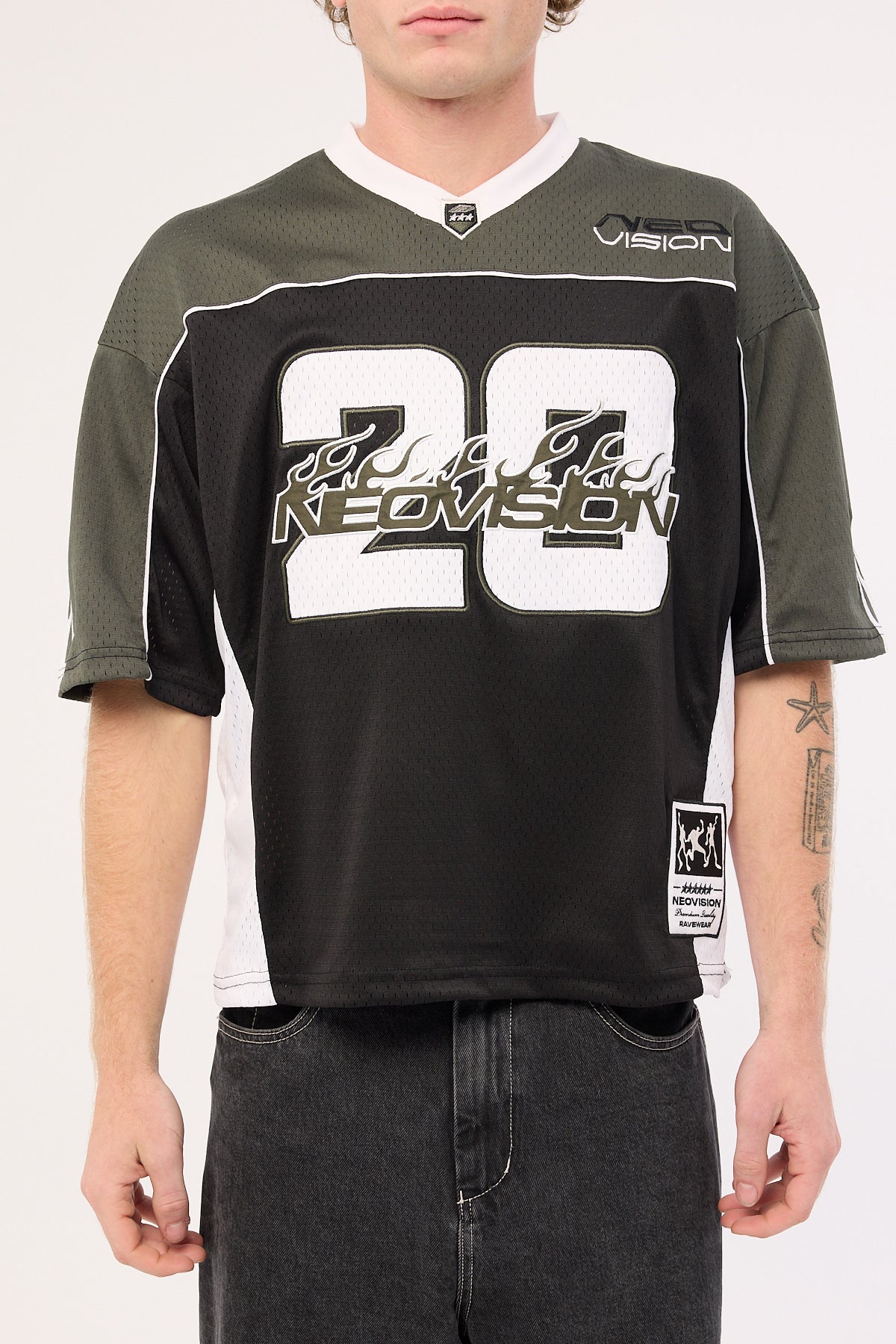 Neovision Kiryu Cropped V Neck Jersey Green/Black - Image 7