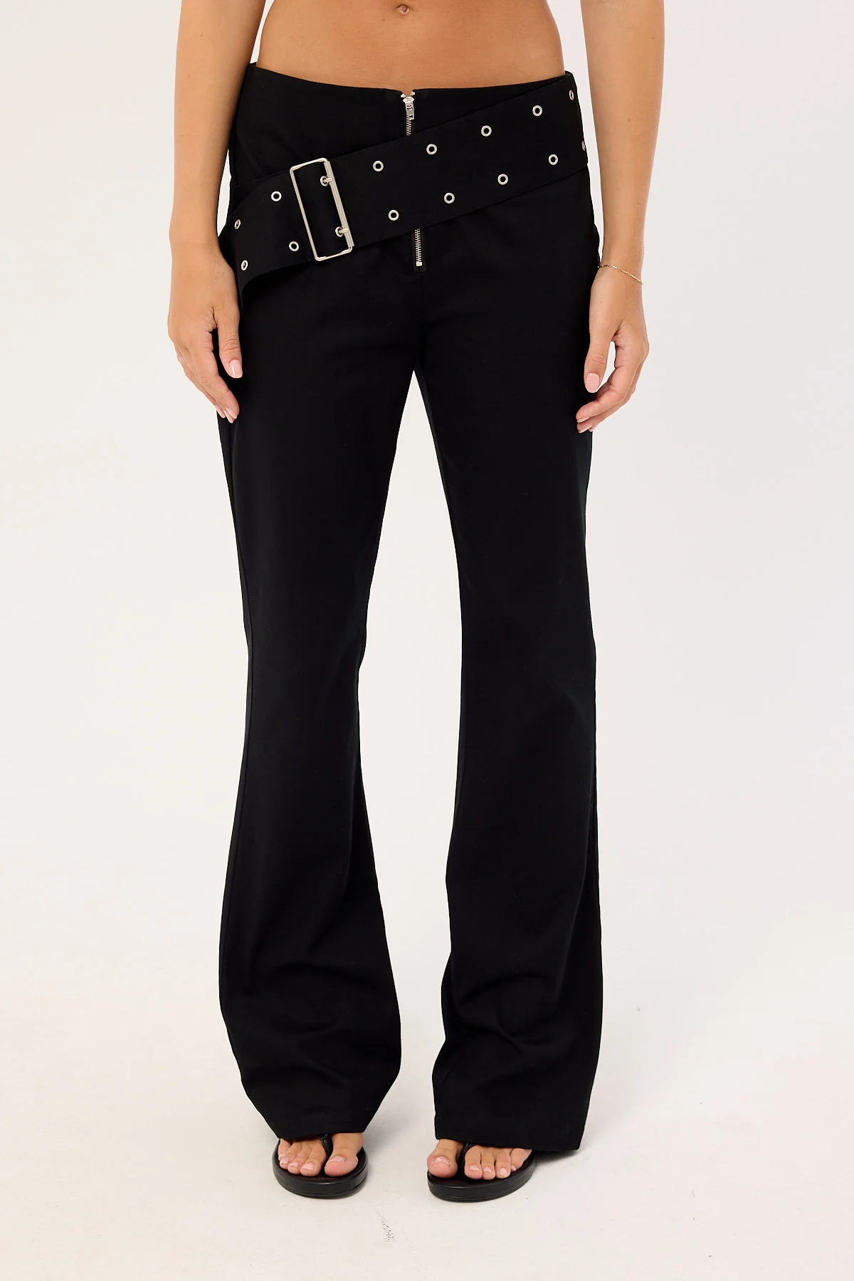 Neovision Mode Cross Belt Bootcut Pants Washed Black - Image 7
