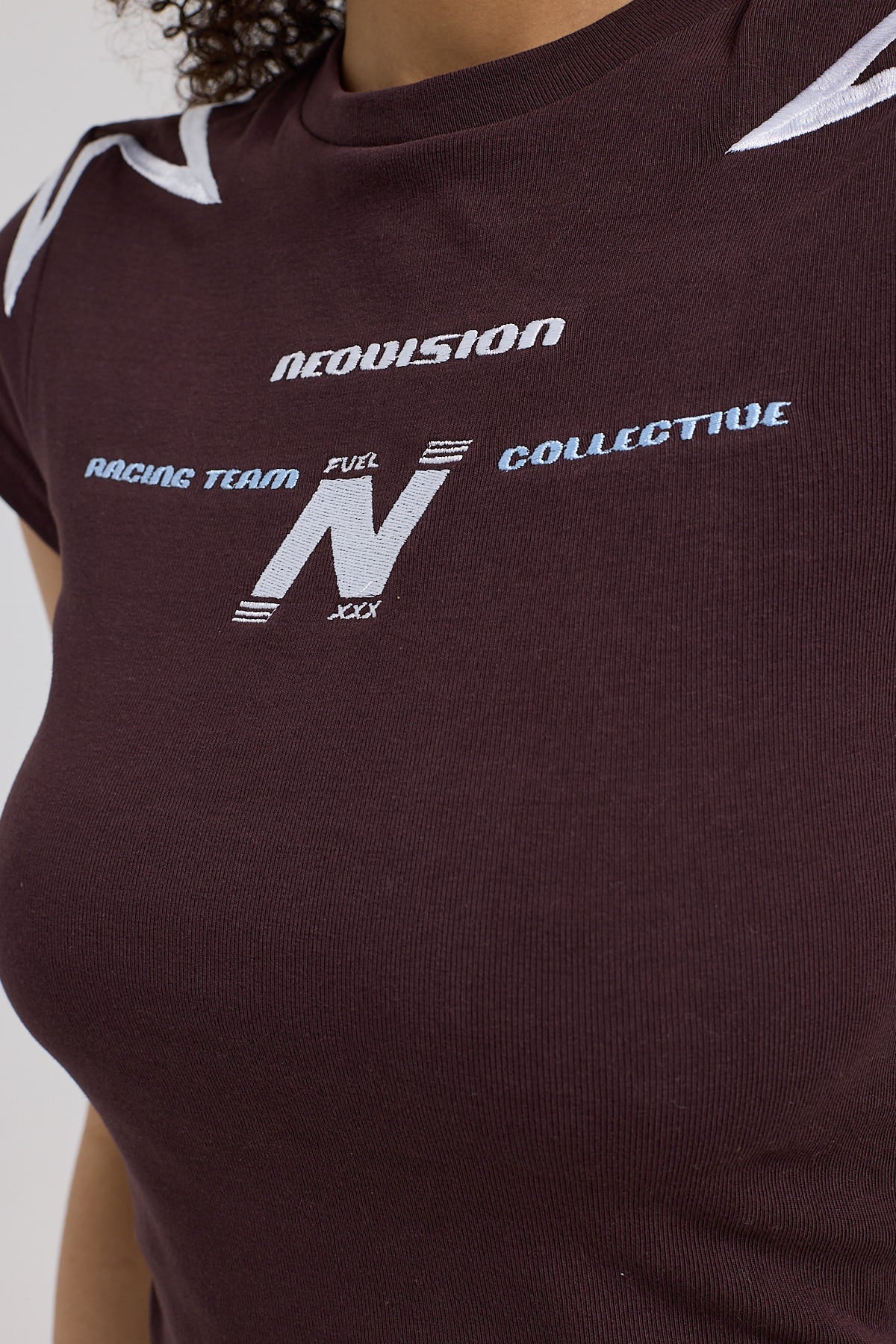 Neovision Modulate Baby Tee Darkest Brown - Image 8