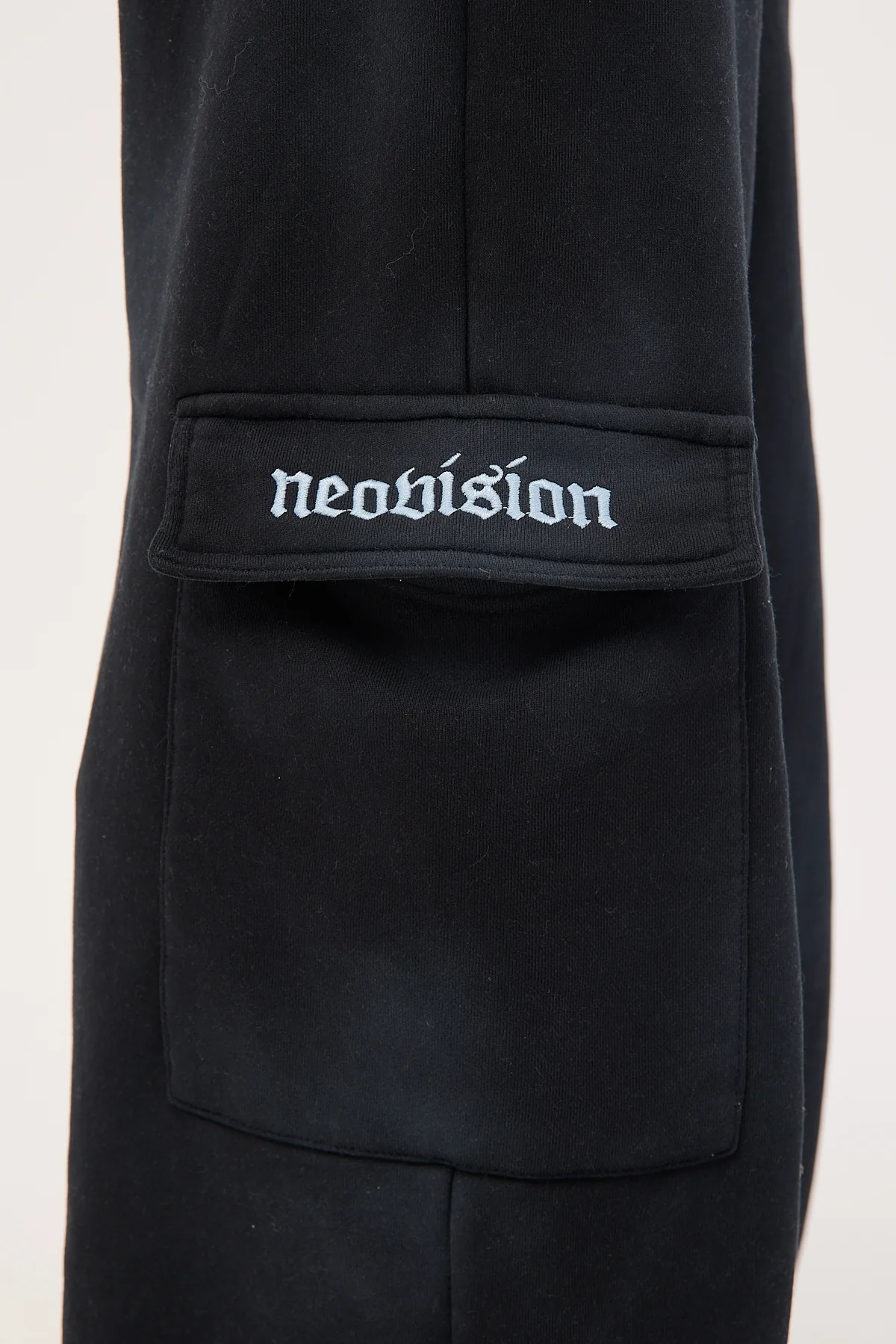 Neovision Nocturne Cargo Trackpant Washed Black - Image 7