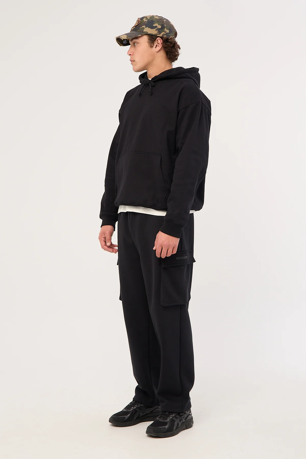 Neovision Nova Baggy Cargo Sweatpant Black - Image 3