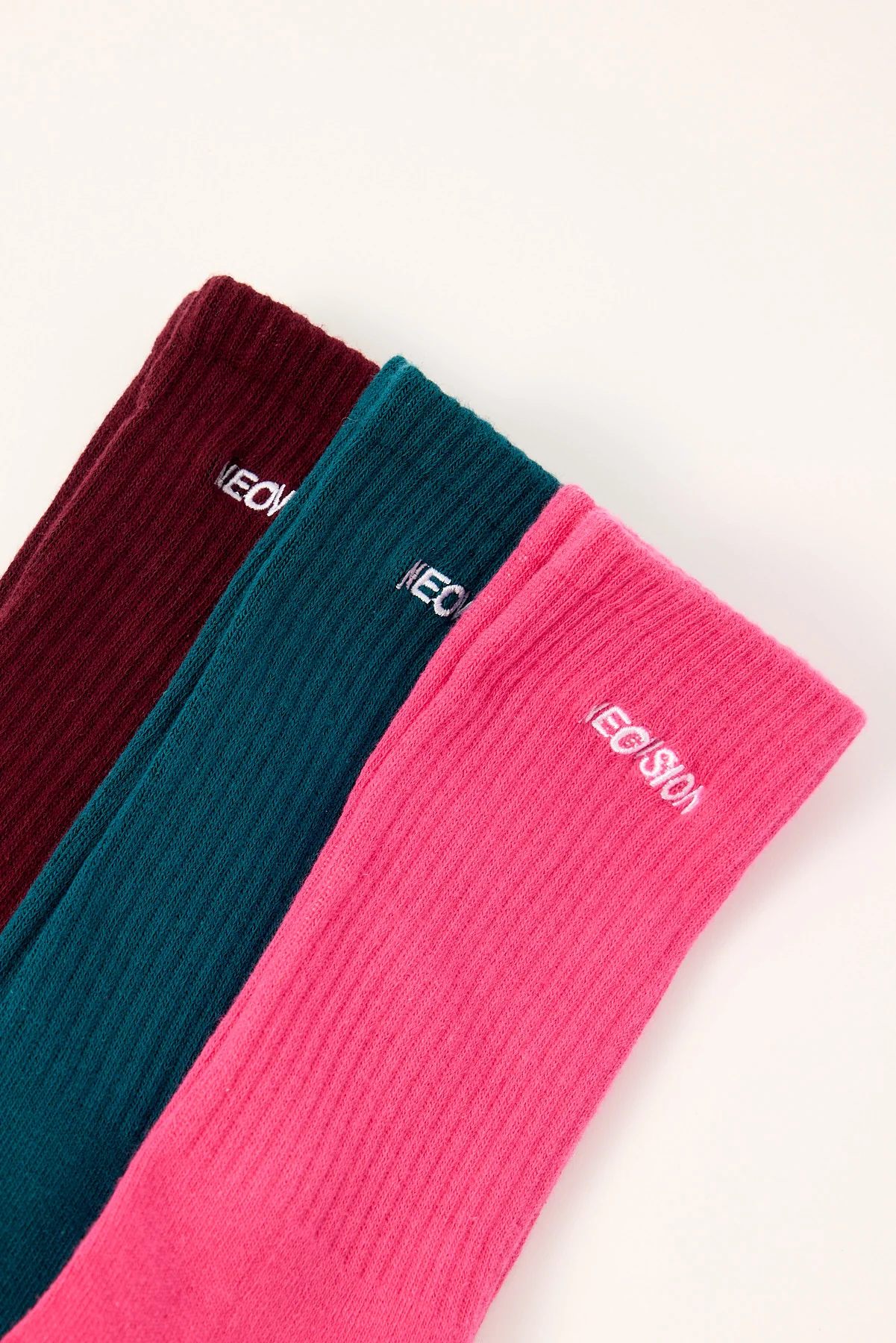 Neovision Nova Base Sock 3 Pack Pink/Teal/Burgundy - Image 2