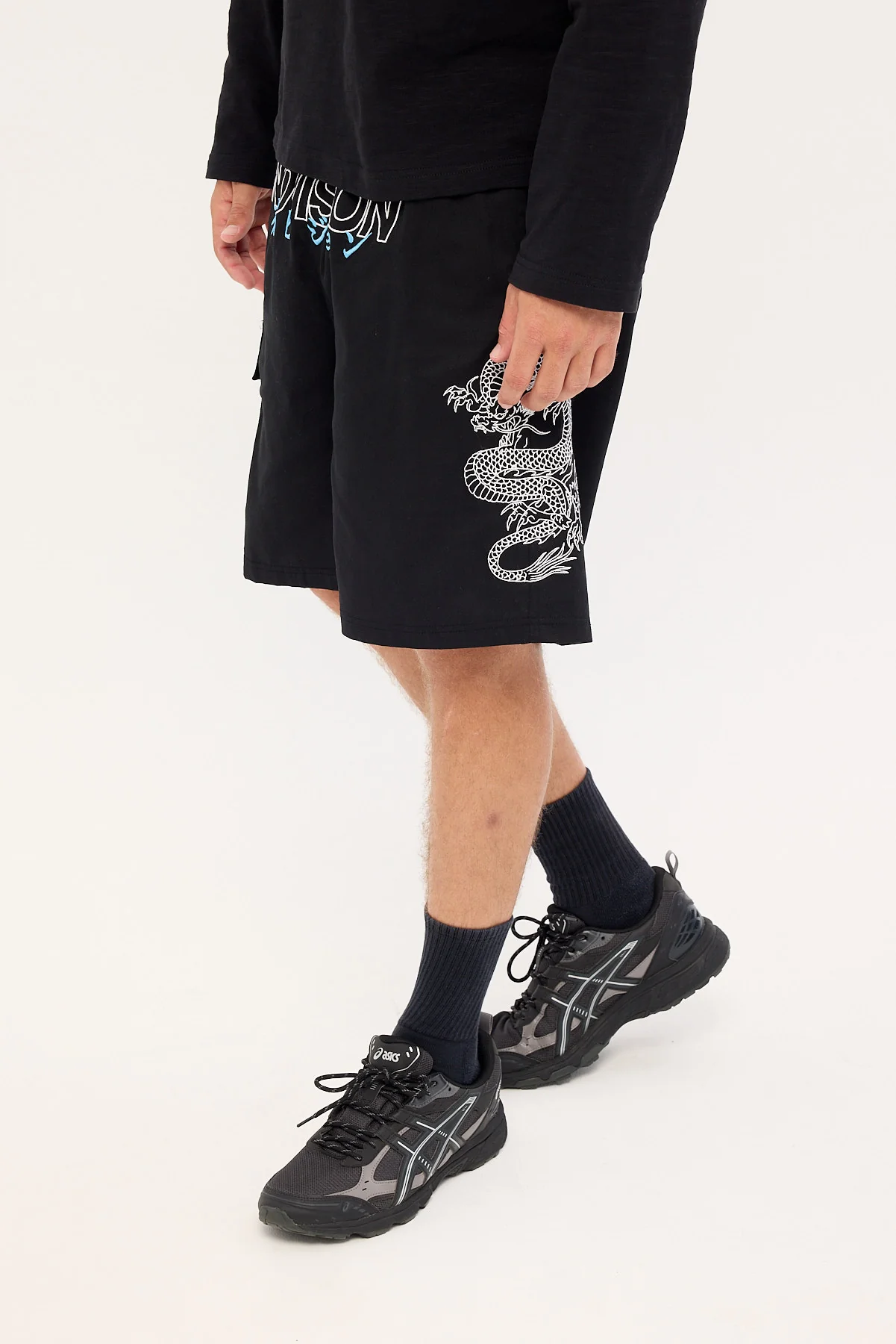 Neovision Onryu Elastic Waist Cargo Short Black - Image 3