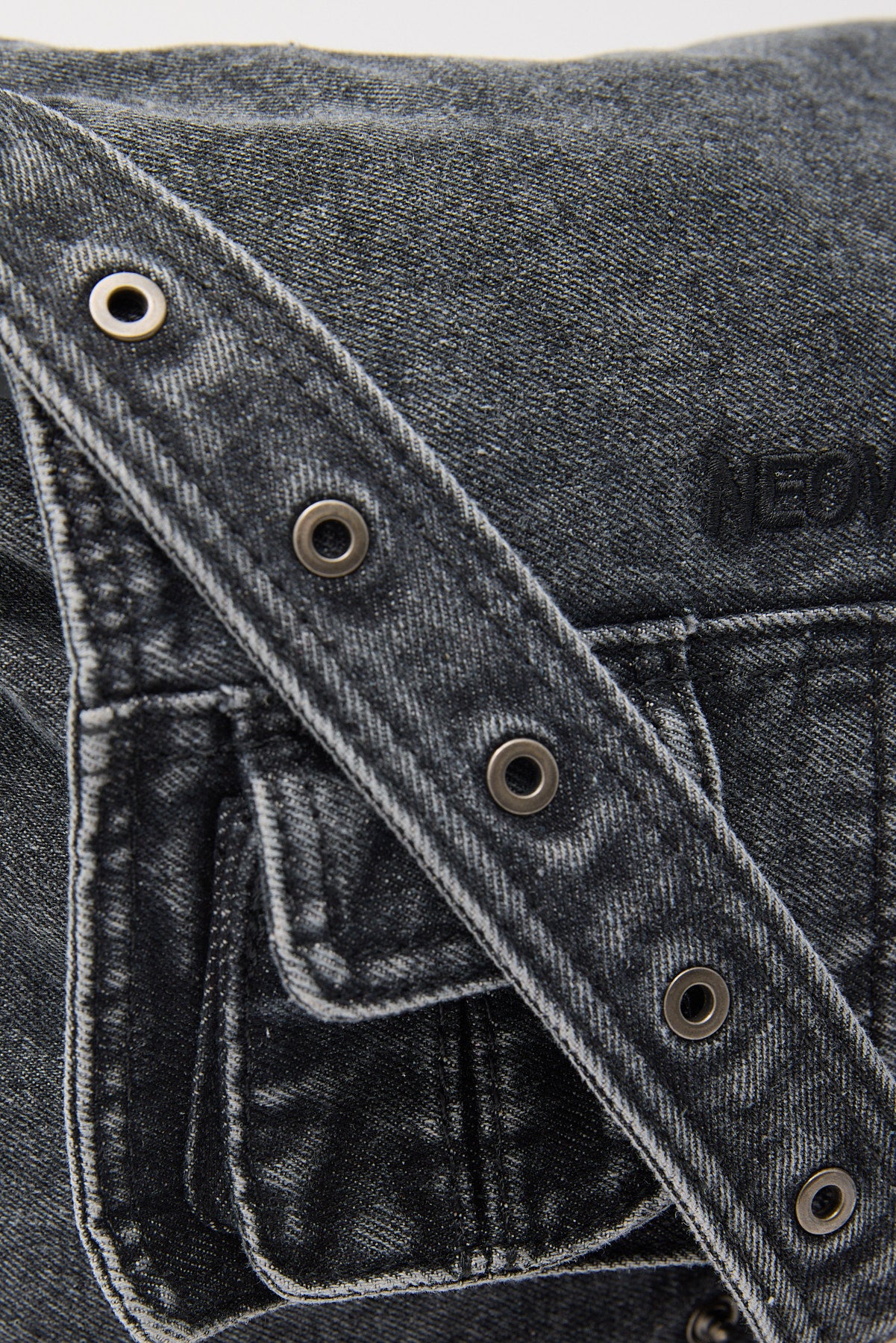 Neovision Propane Messenger Bag Black Denim - Image 2