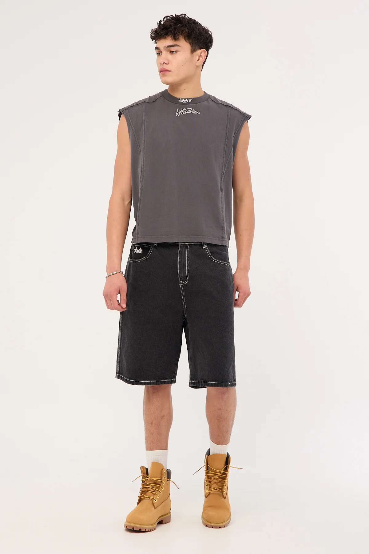 Neovision Ragged Cropped Muscle Tank Washed Black - Image 3